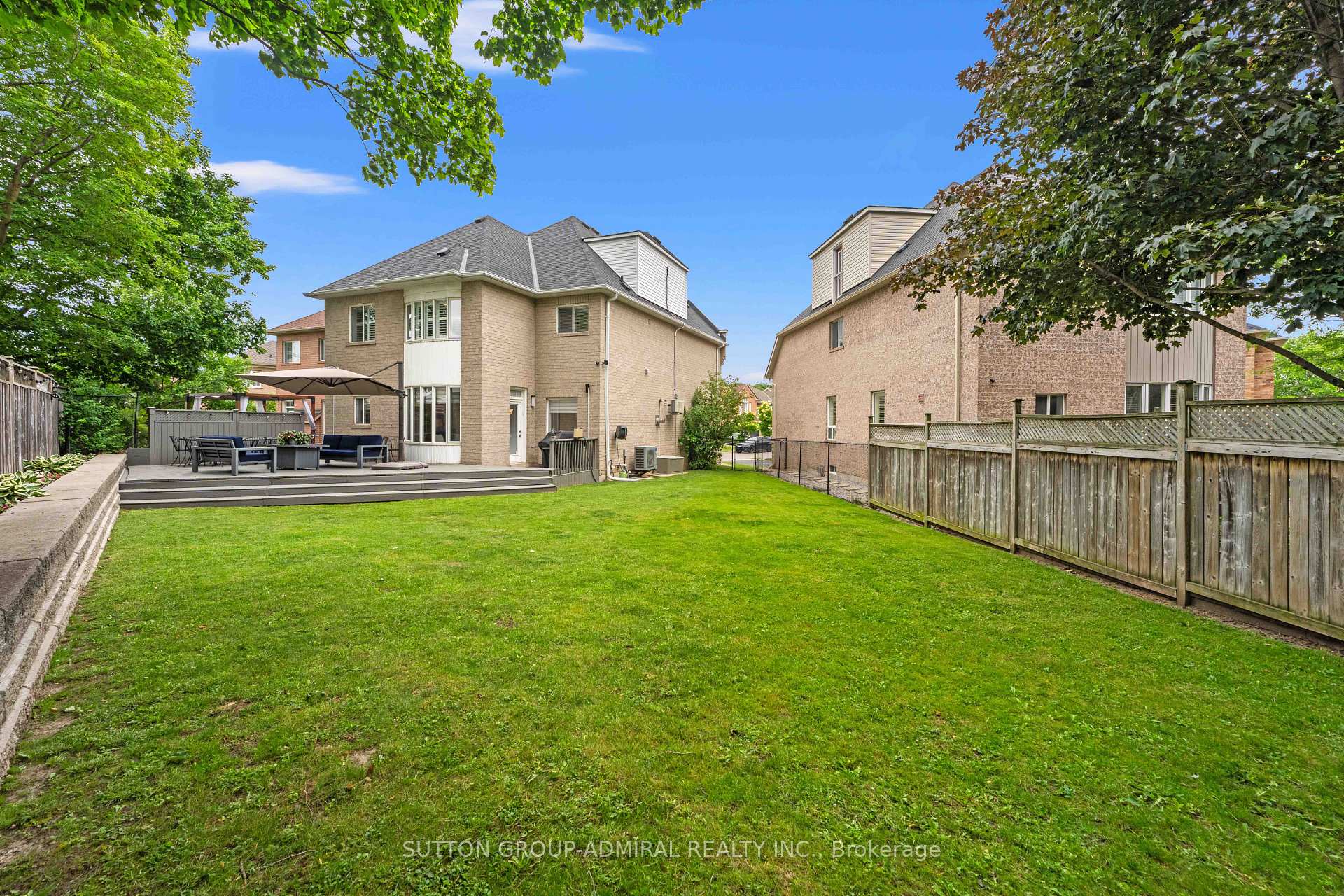 Photo 23 of 57 Bentwood Crescent, Vaughan, Patterson — HOMEH