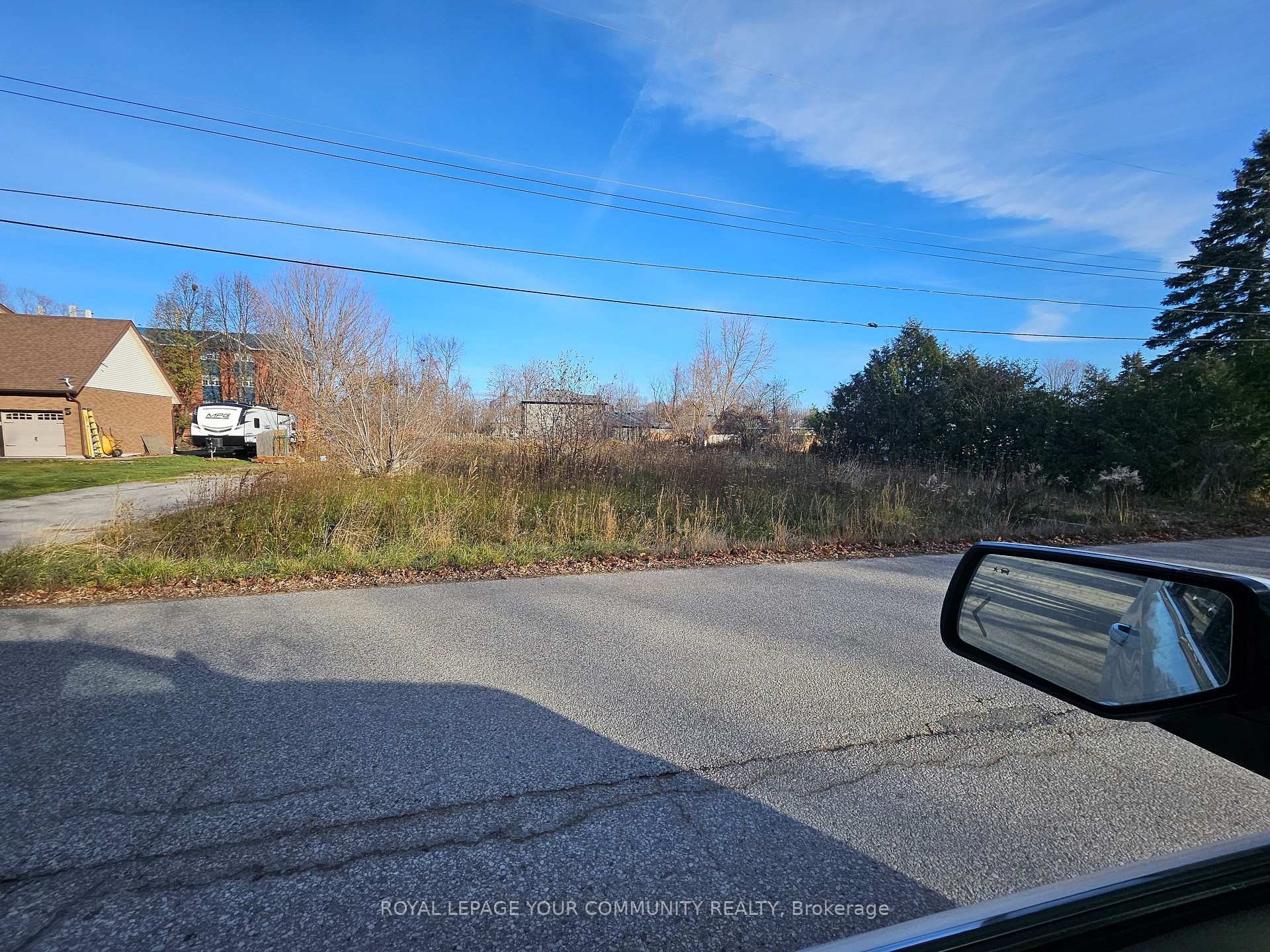Photo 2 of 2069 St Paul Road, Innisfil, Alcona — HOMEH