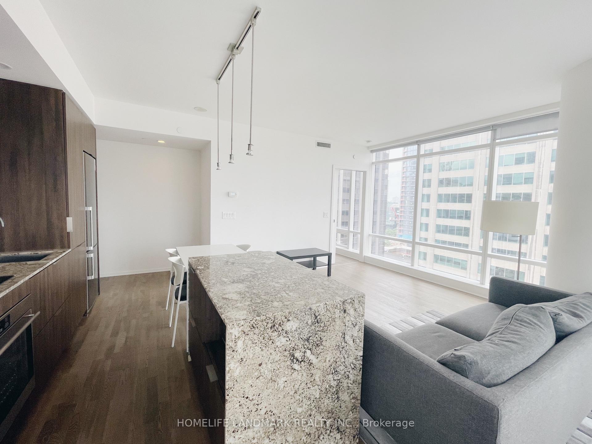Photo 2 of Unit 1001, 1 Bloor Street E, Toronto, Church-Yonge Corridor — HOMEH