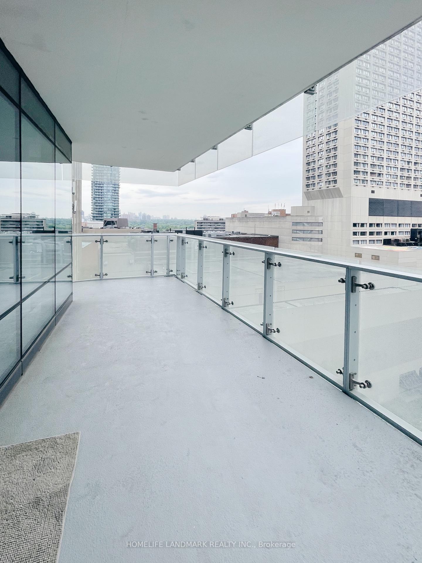 Photo 7 of Unit 1001, 1 Bloor Street E, Toronto, Church-Yonge Corridor — HOMEH