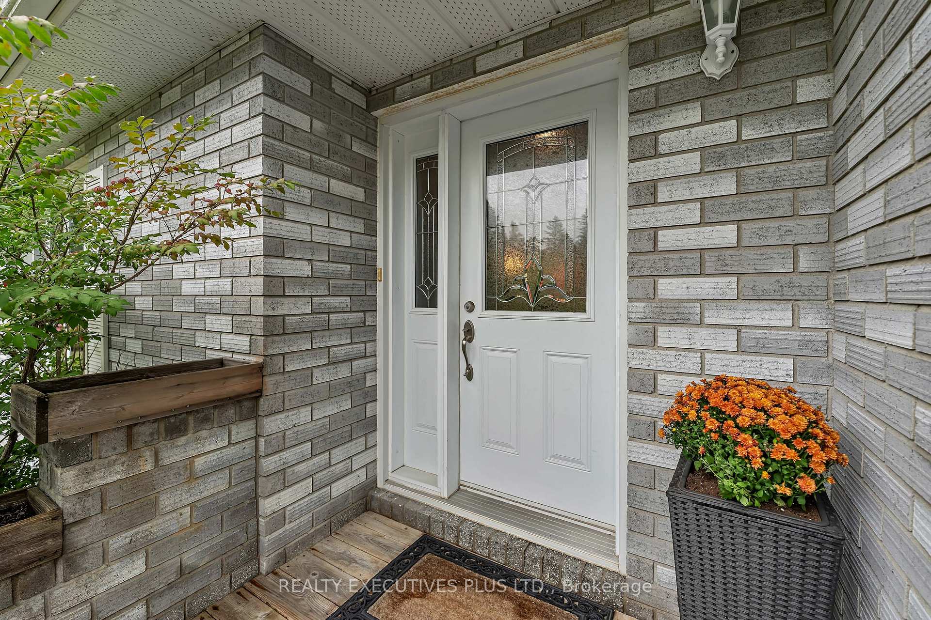 Photo 5 of 4413 Champlain Street, Clarence-Rockland, Clarence/Rockland Twp — HOMEH