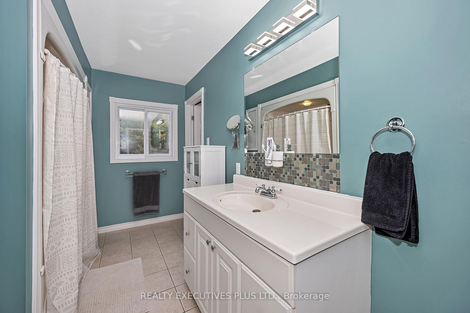 Photo 19 of 4413 Champlain Street, Clarence-Rockland, Clarence/Rockland Twp — HOMEH