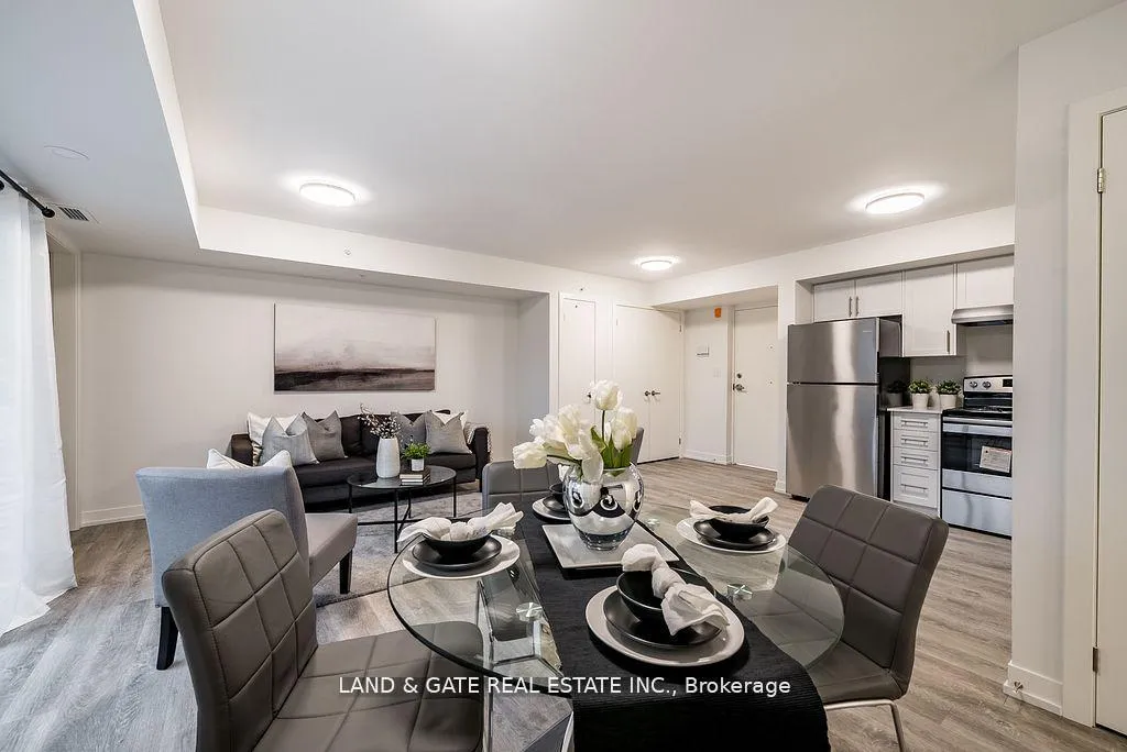 Photo 7 of Unit 201, 976 Simcoe Street N, Oshawa, Centennial — HOMEH
