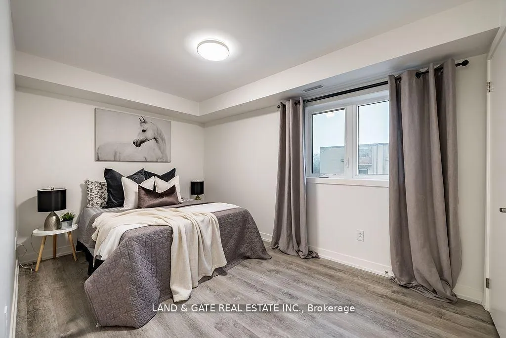 Photo 12 of Unit 201, 976 Simcoe Street N, Oshawa, Centennial — HOMEH