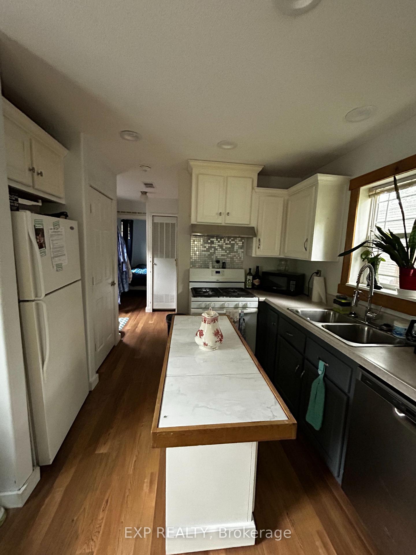 Photo 8 of Unit 28, 1007 Racoon Road, Gravenhurst, Morrison — HOMEH