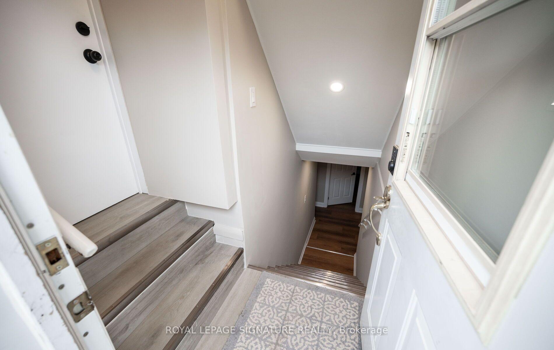 Photo 2 of 16 Eleanor (Lower Level) Court, Guelph, Grange Road — HOMEH