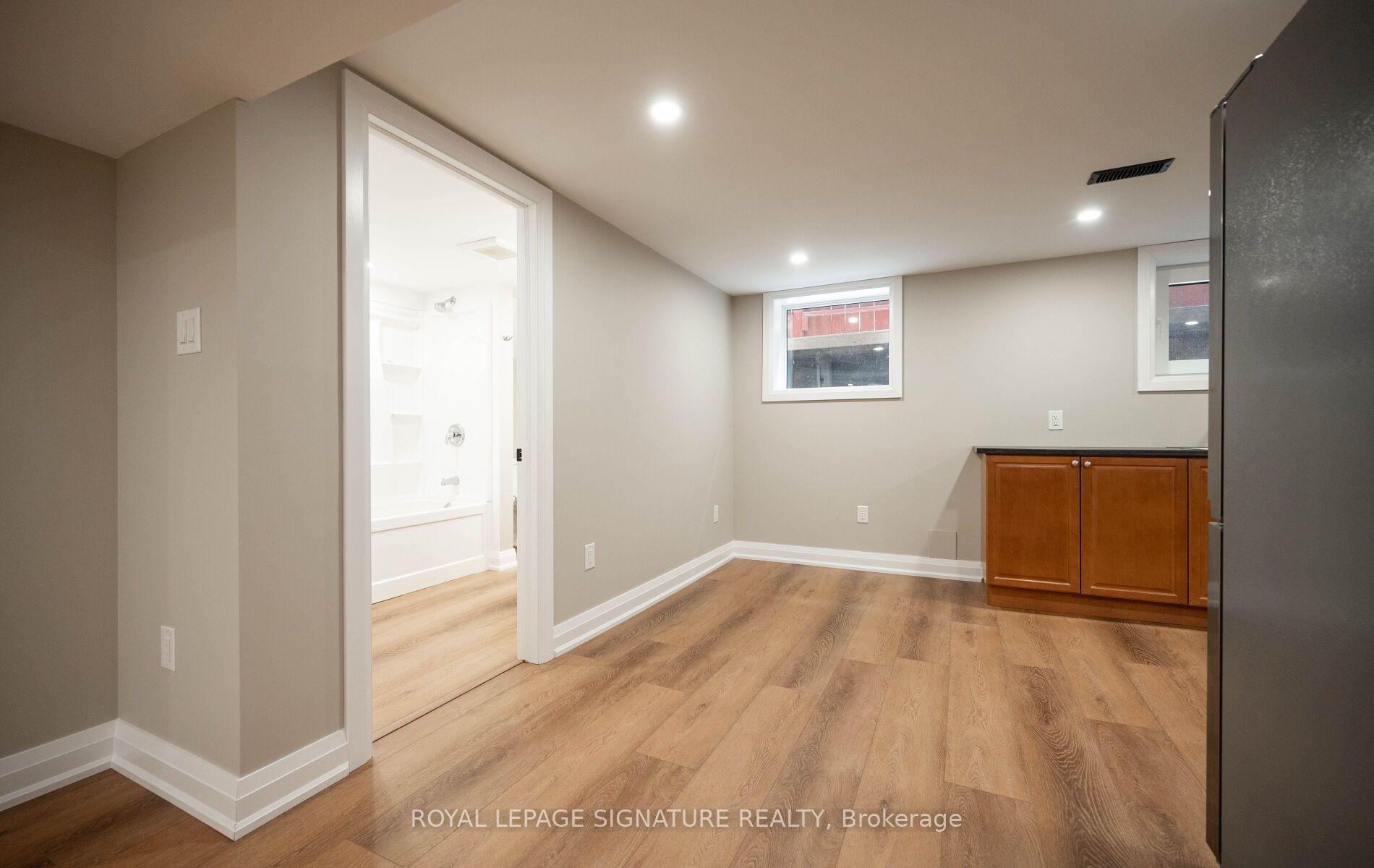 Photo 7 of 16 Eleanor (Lower Level) Court, Guelph, Grange Road — HOMEH