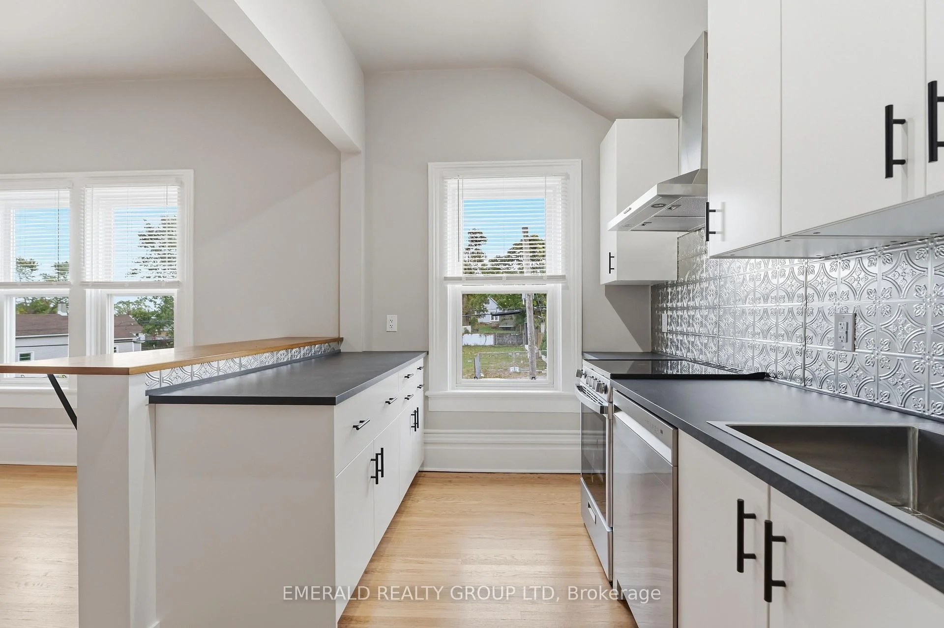 Photo 11 of Unit Upper, 7 Ormond Street S, Thorold, Thorold Downtown — HOMEH