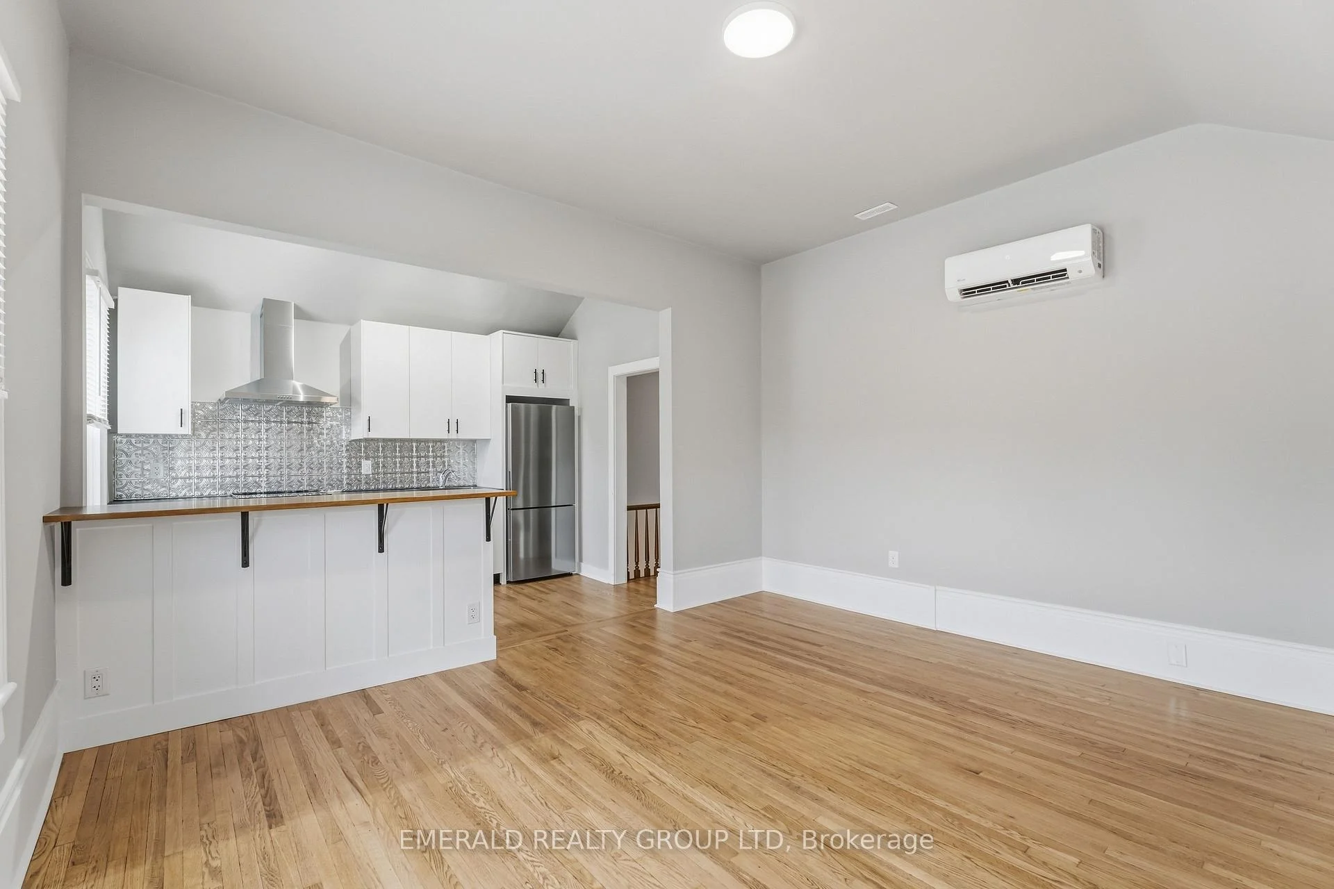 Photo 21 of Unit Upper, 7 Ormond Street S, Thorold, Thorold Downtown — HOMEH