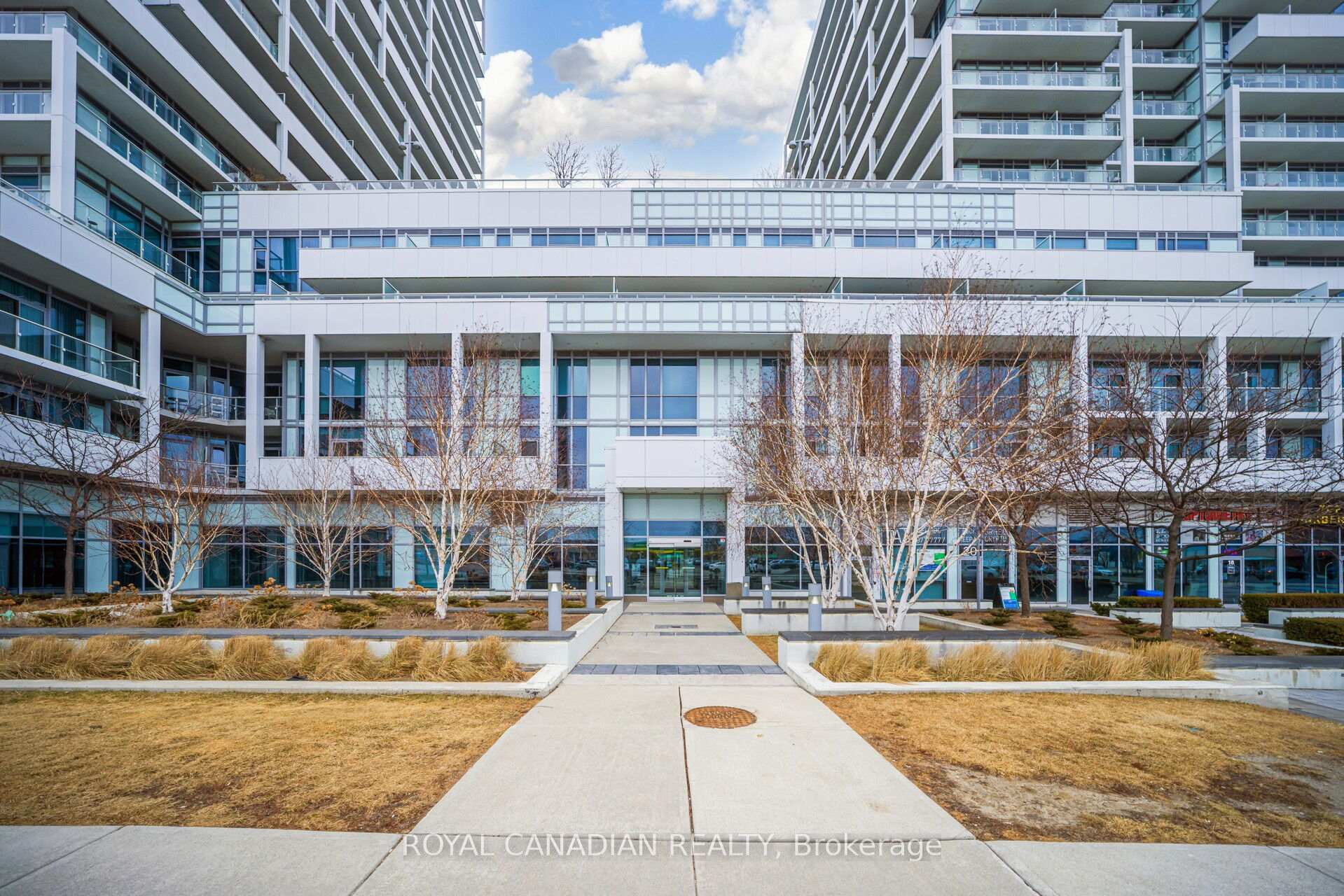 Photo 2 of Unit 308, 55 Speers Road, Oakville, Central — HOMEH