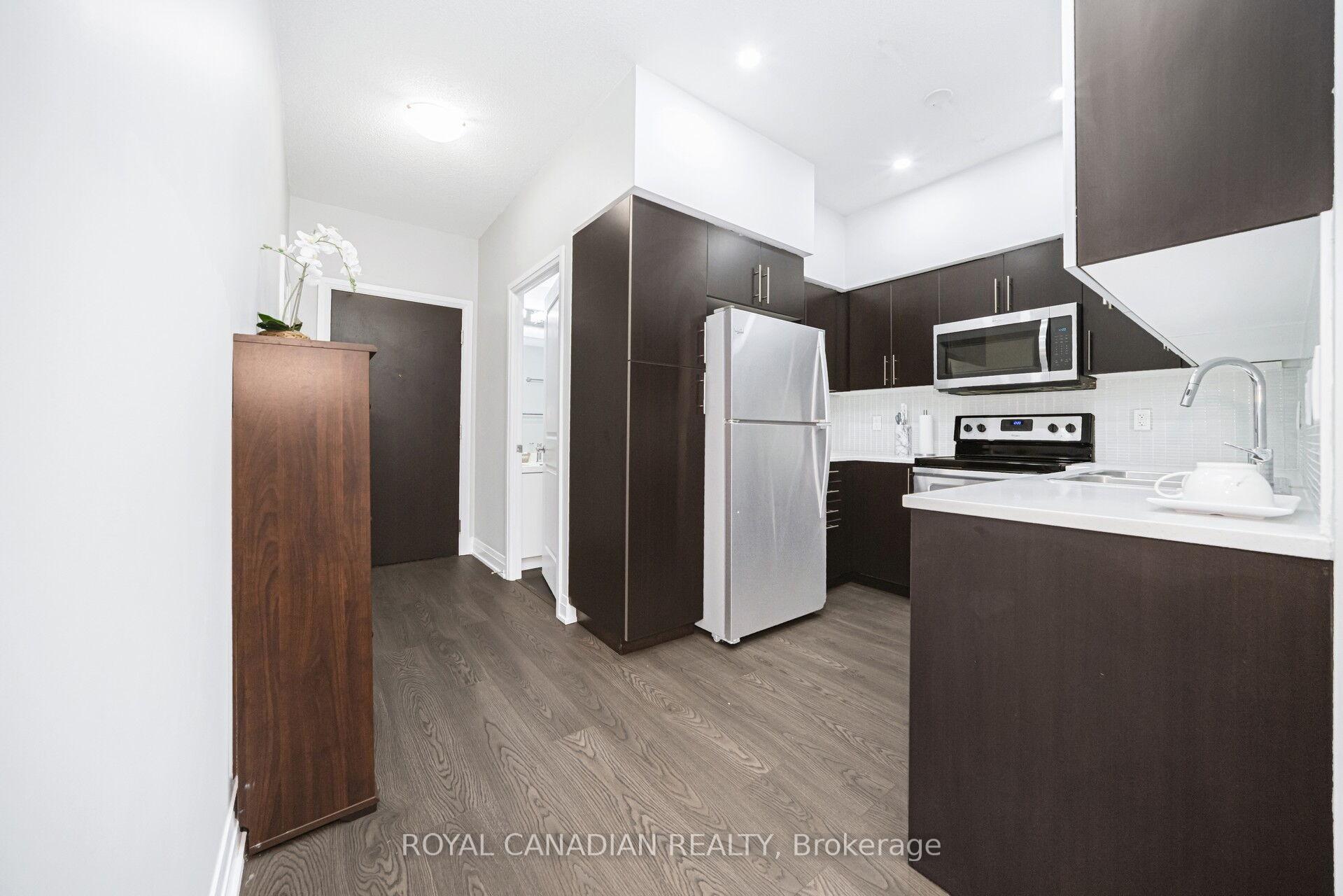 Photo 15 of Unit 308, 55 Speers Road, Oakville, Central — HOMEH