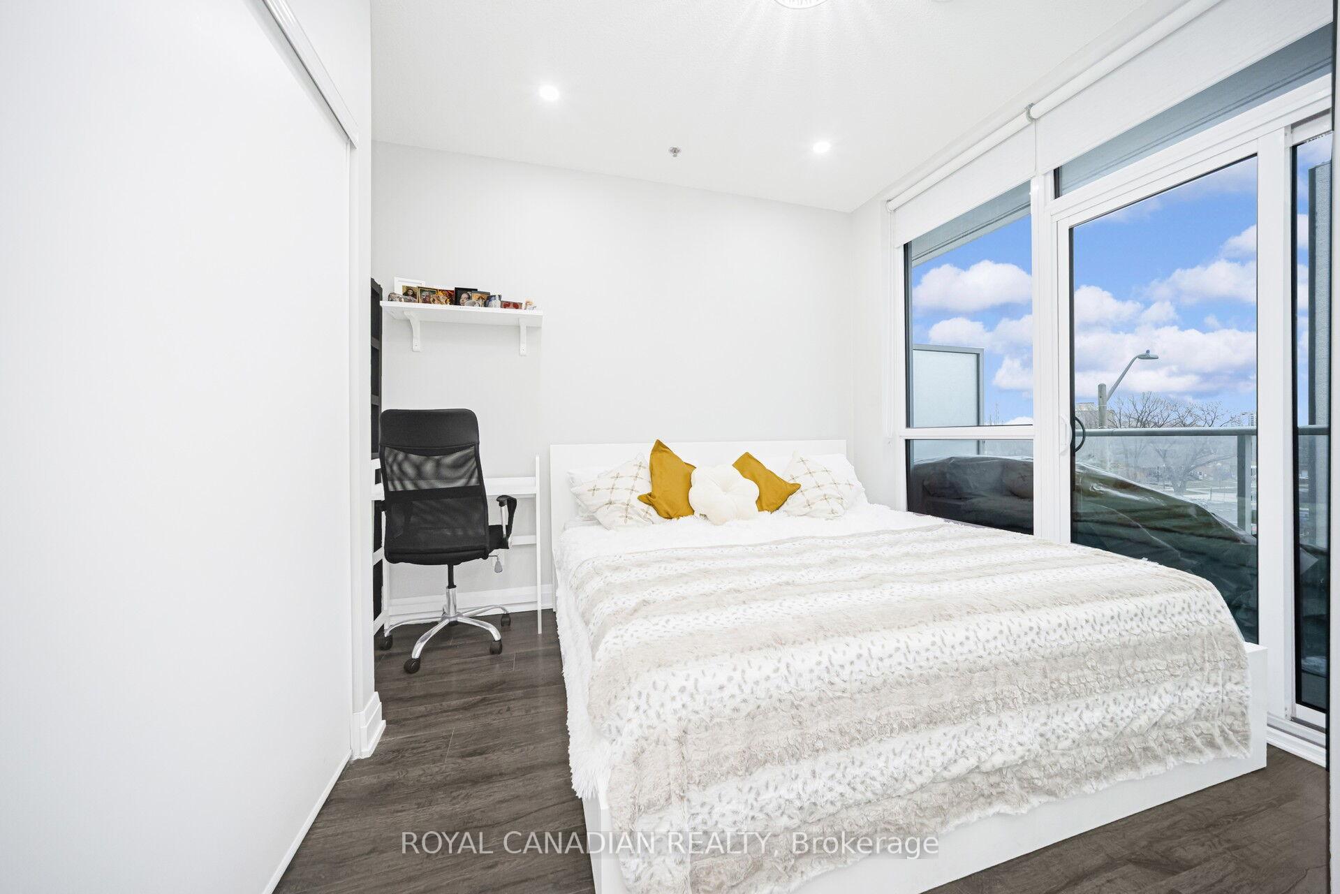 Photo 32 of Unit 308, 55 Speers Road, Oakville, Central — HOMEH