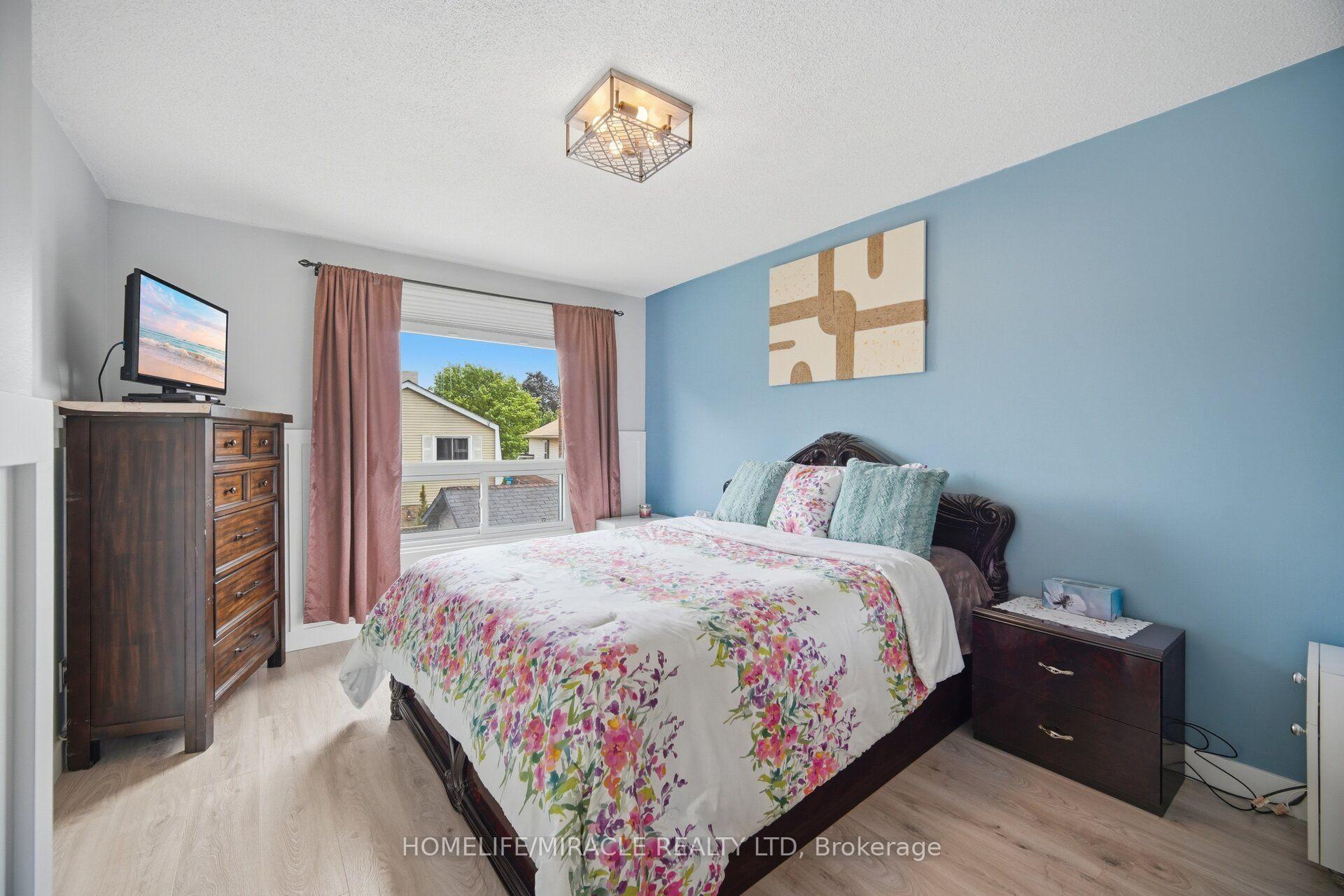 Photo 21 of 113 Fanshawe Drive, Brampton, Heart Lake West — HOMEH