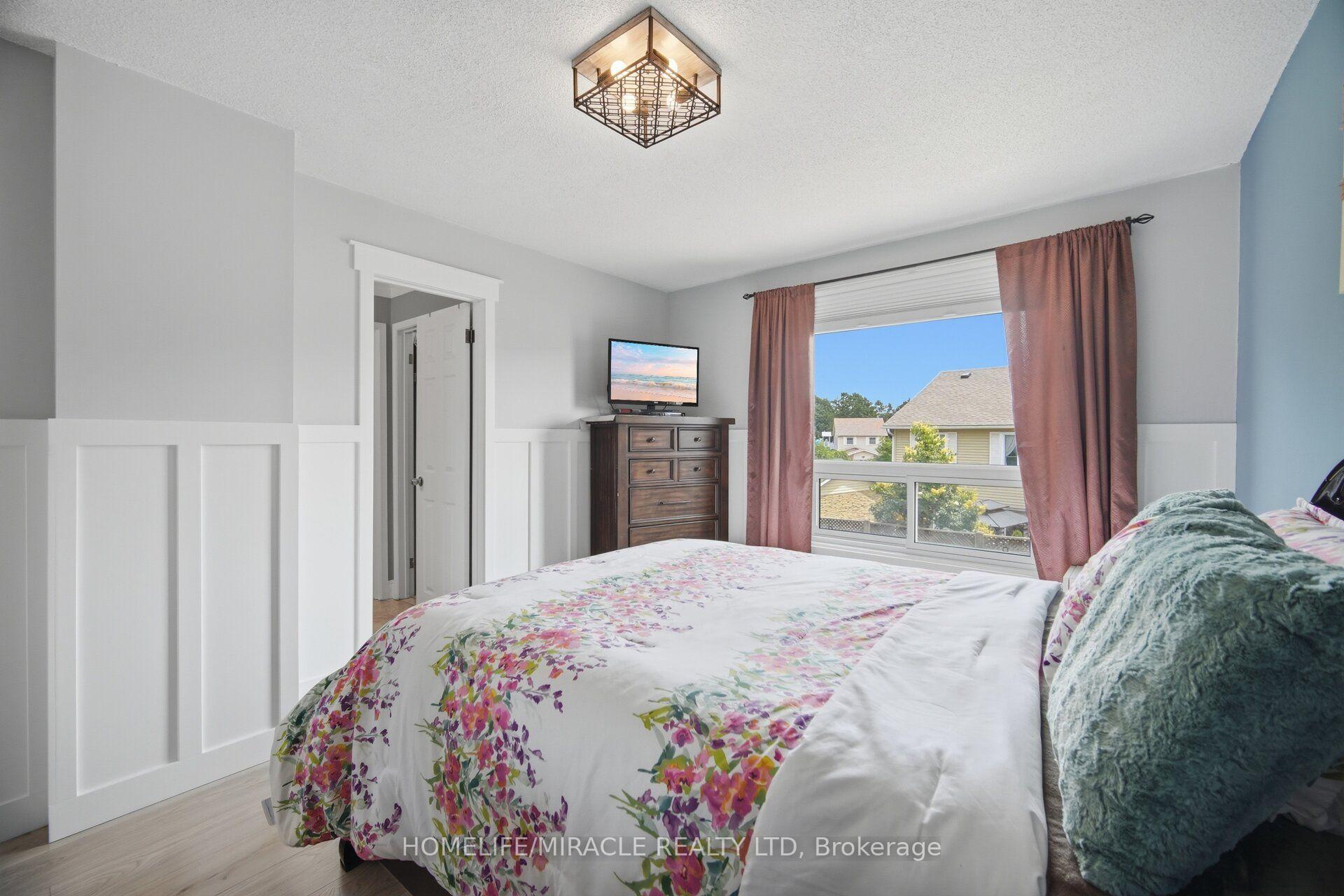 Photo 22 of 113 Fanshawe Drive, Brampton, Heart Lake West — HOMEH