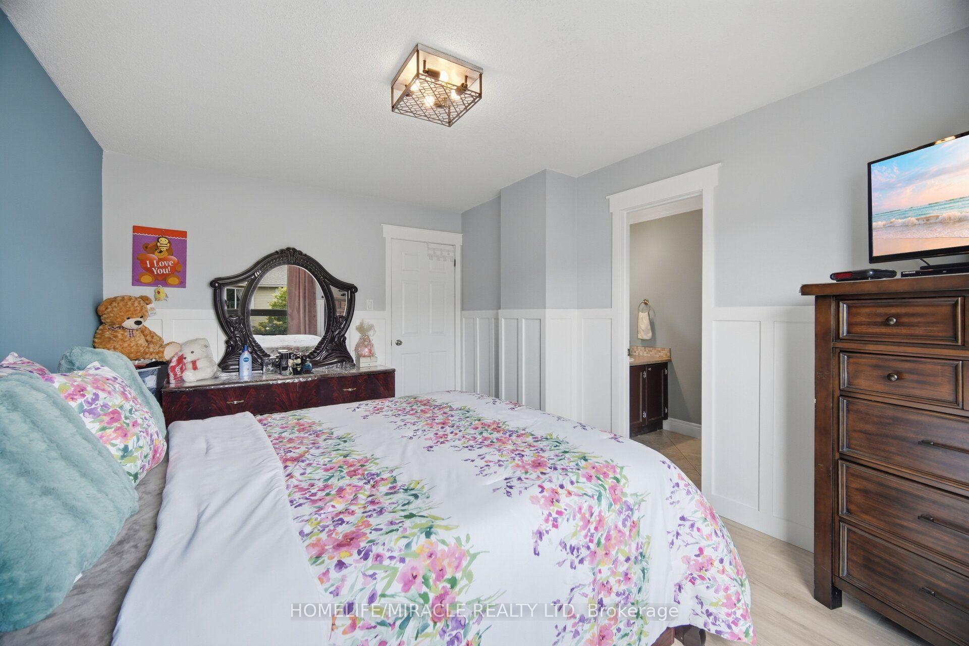 Photo 23 of 113 Fanshawe Drive, Brampton, Heart Lake West — HOMEH