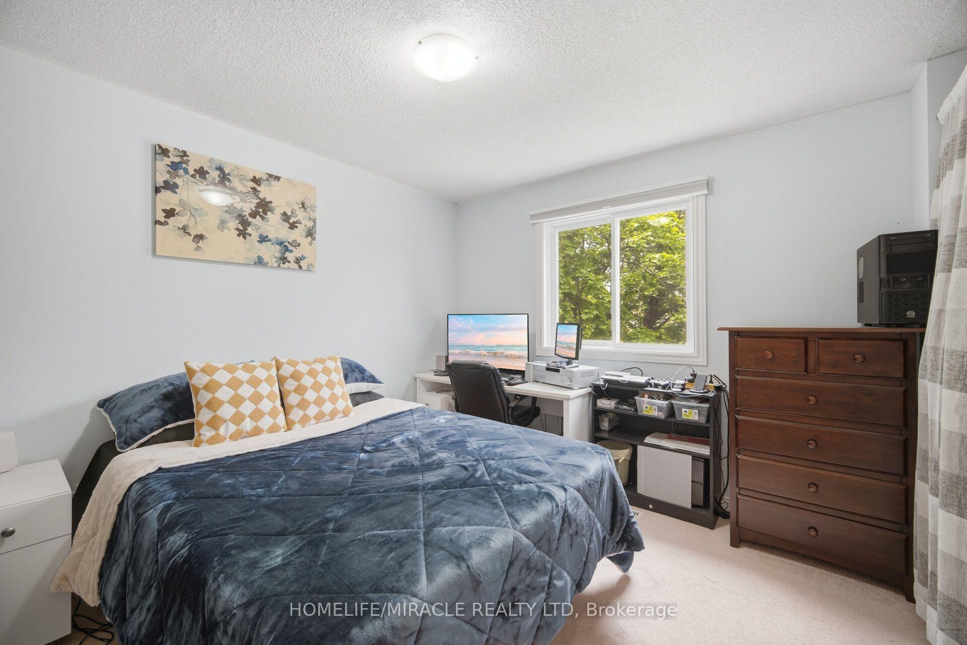 Photo 28 of 113 Fanshawe Drive, Brampton, Heart Lake West — HOMEH