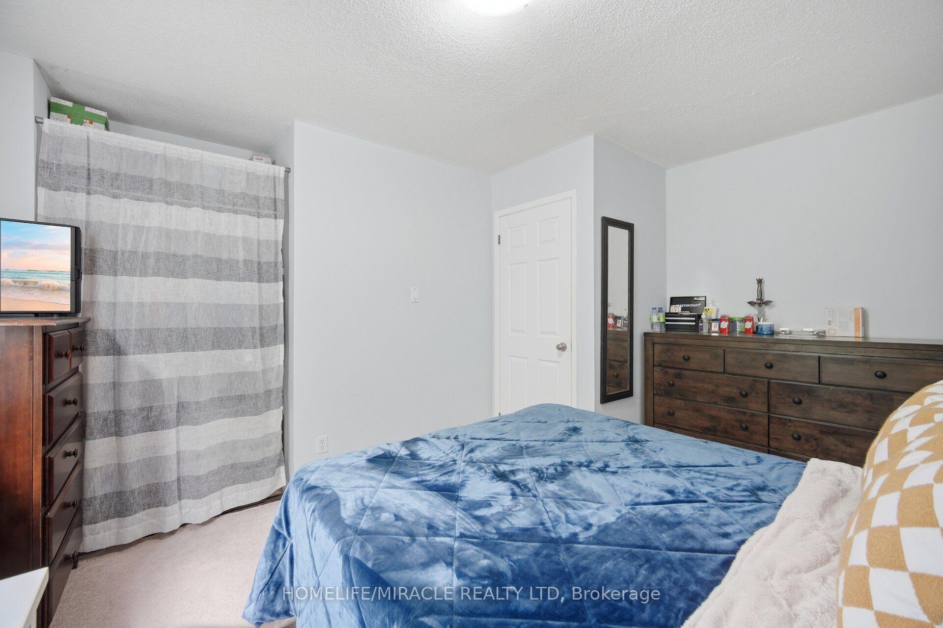 Photo 29 of 113 Fanshawe Drive, Brampton, Heart Lake West — HOMEH