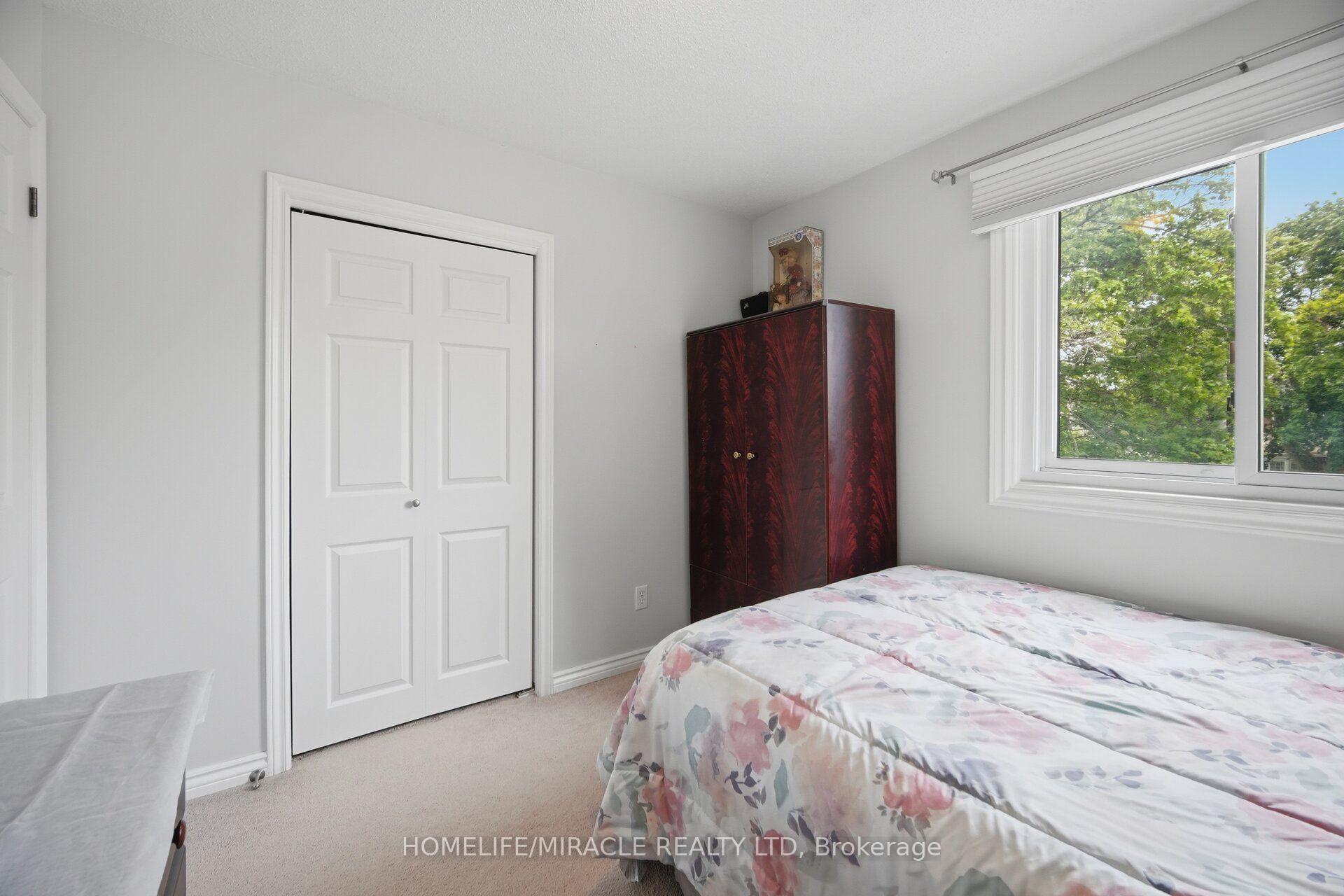 Photo 31 of 113 Fanshawe Drive, Brampton, Heart Lake West — HOMEH