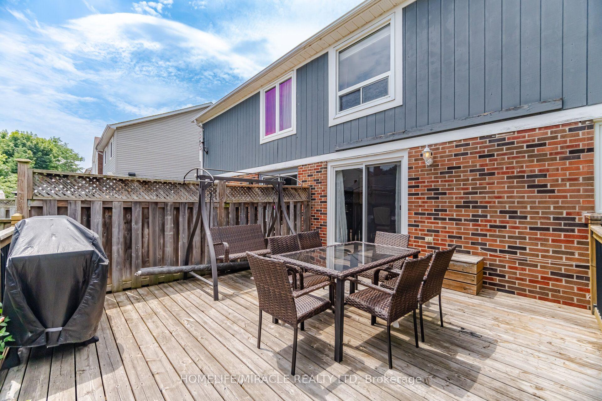 Photo 44 of 113 Fanshawe Drive, Brampton, Heart Lake West — HOMEH
