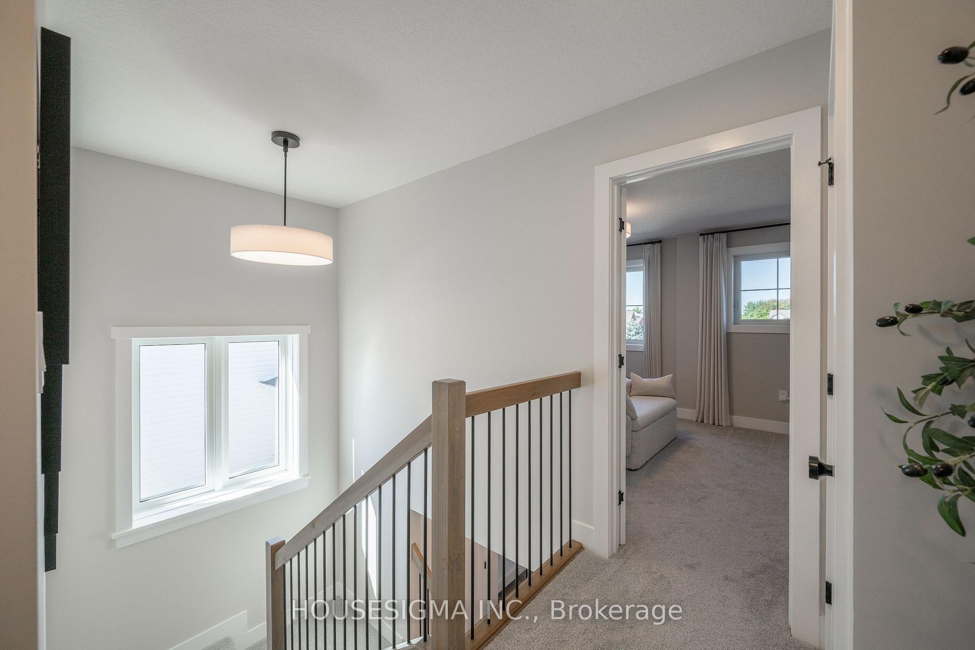 Photo 22 of 48 Postma Crescent, North Middlesex, Ailsa Craig — HOMEH