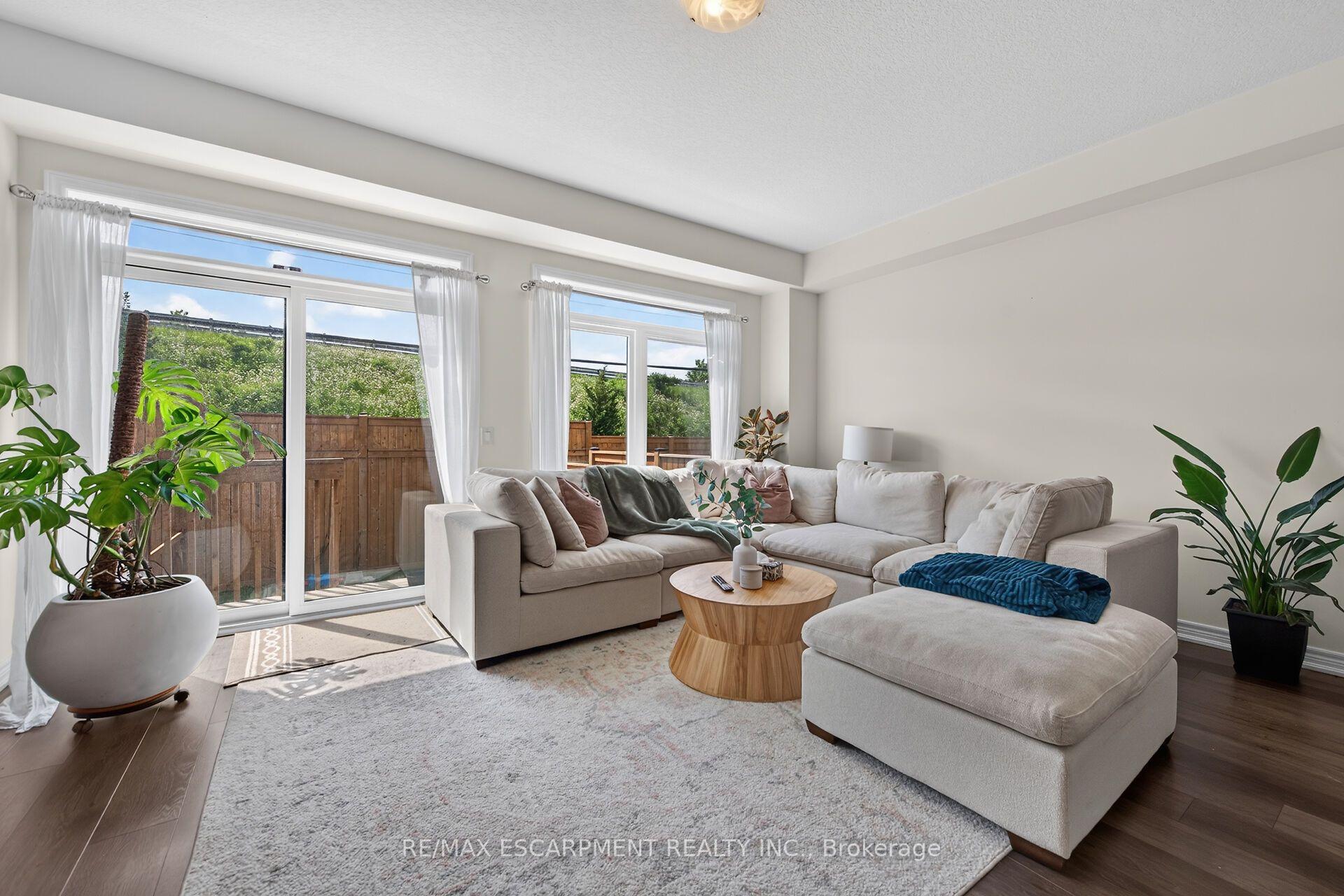 Photo 14 of Unit 22, 27 Rachel Drive, Hamilton, Winona Park — HOMEH