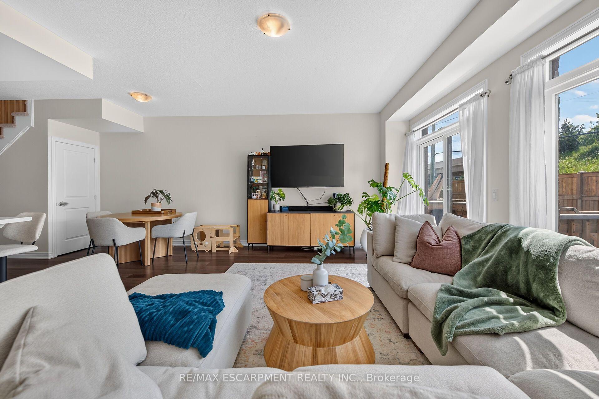 Photo 16 of Unit 22, 27 Rachel Drive, Hamilton, Winona Park — HOMEH