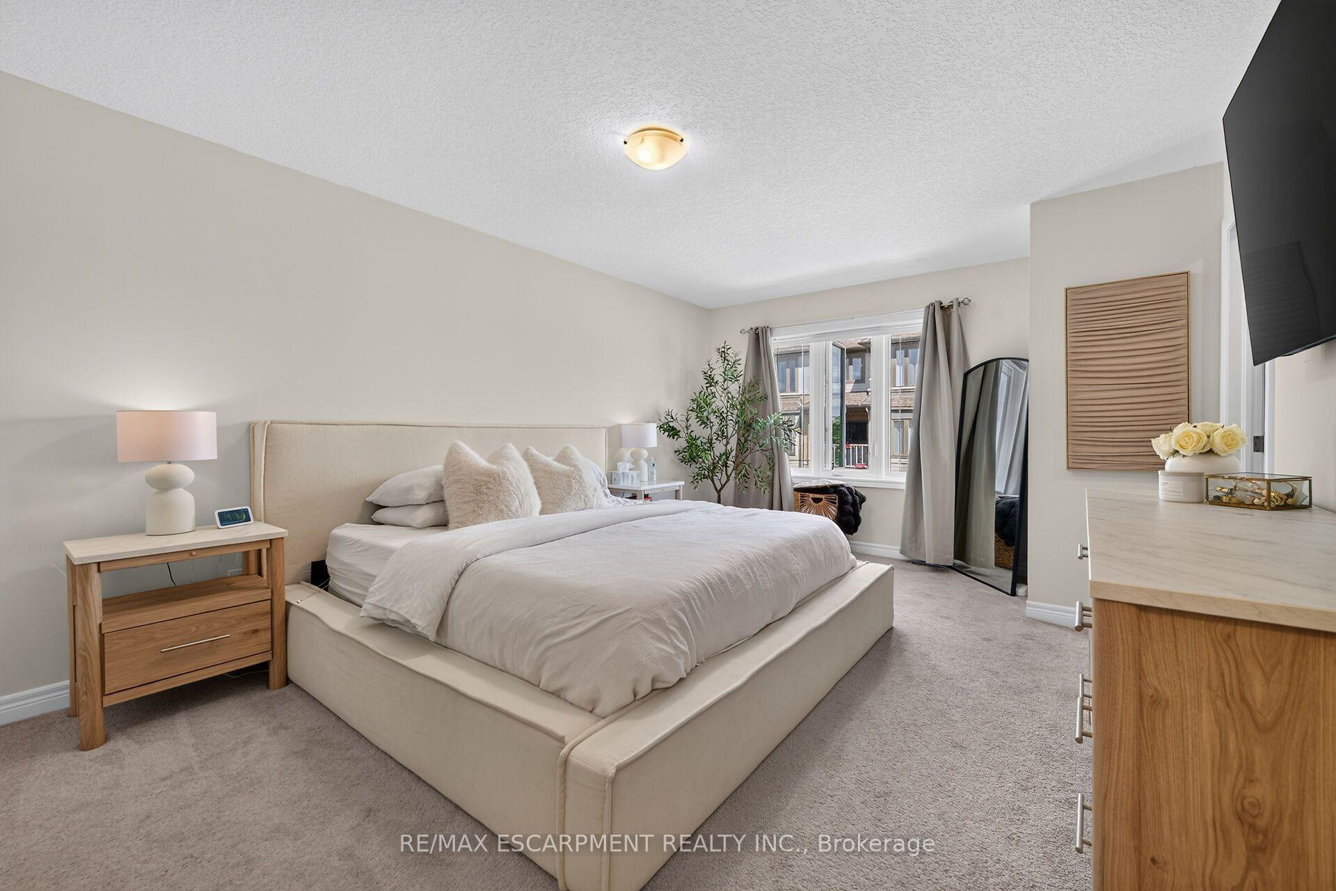 Photo 20 of Unit 22, 27 Rachel Drive, Hamilton, Winona Park — HOMEH