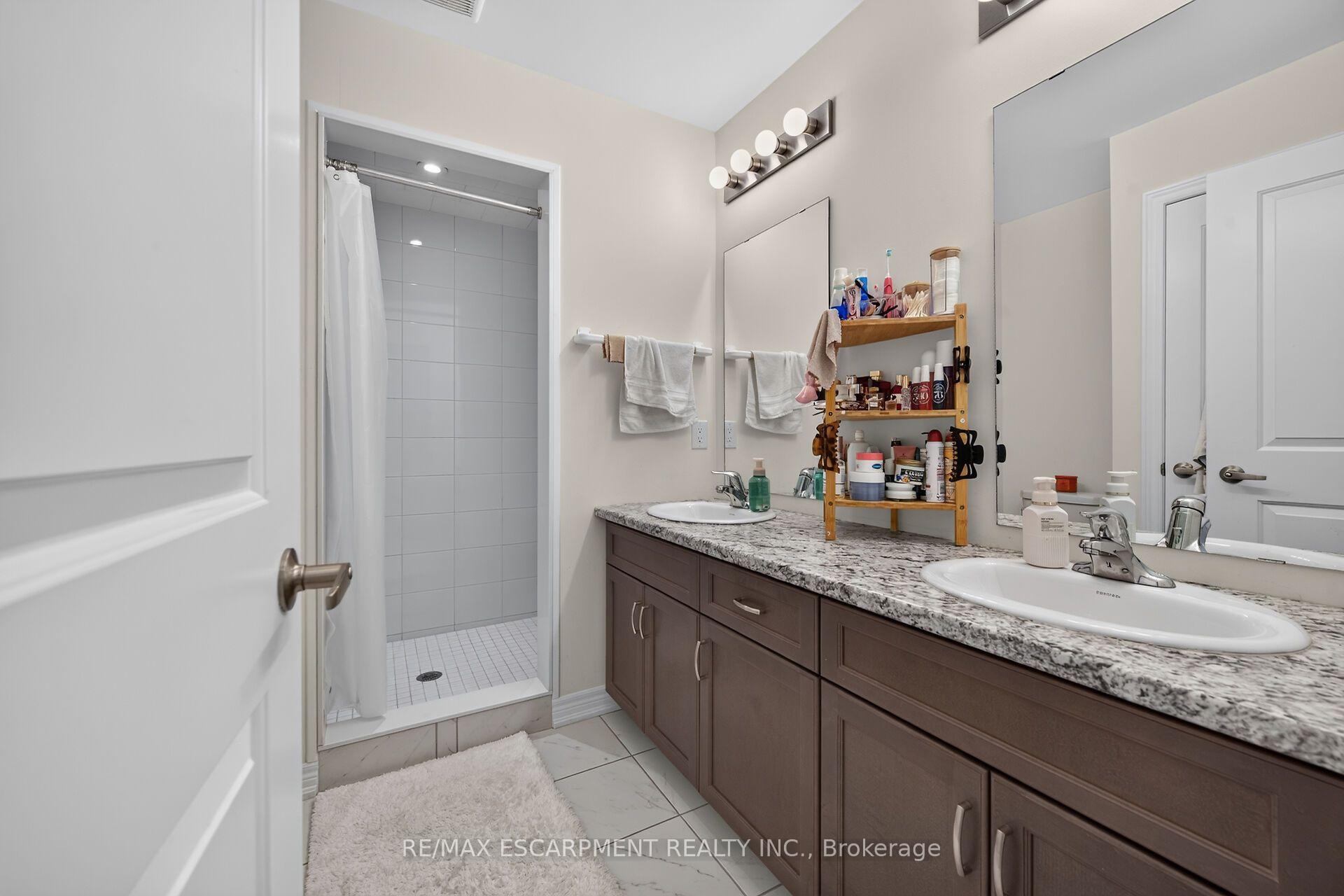 Photo 25 of Unit 22, 27 Rachel Drive, Hamilton, Winona Park — HOMEH