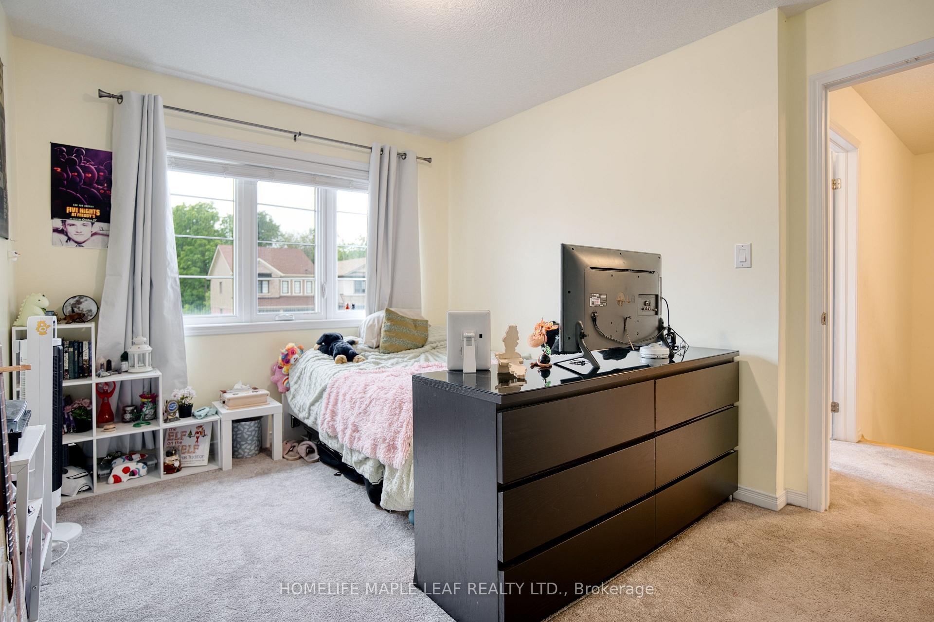 Photo 9 of 232 Bedrock Drive S, Hamilton, Stoney Creek Mountain — HOMEH