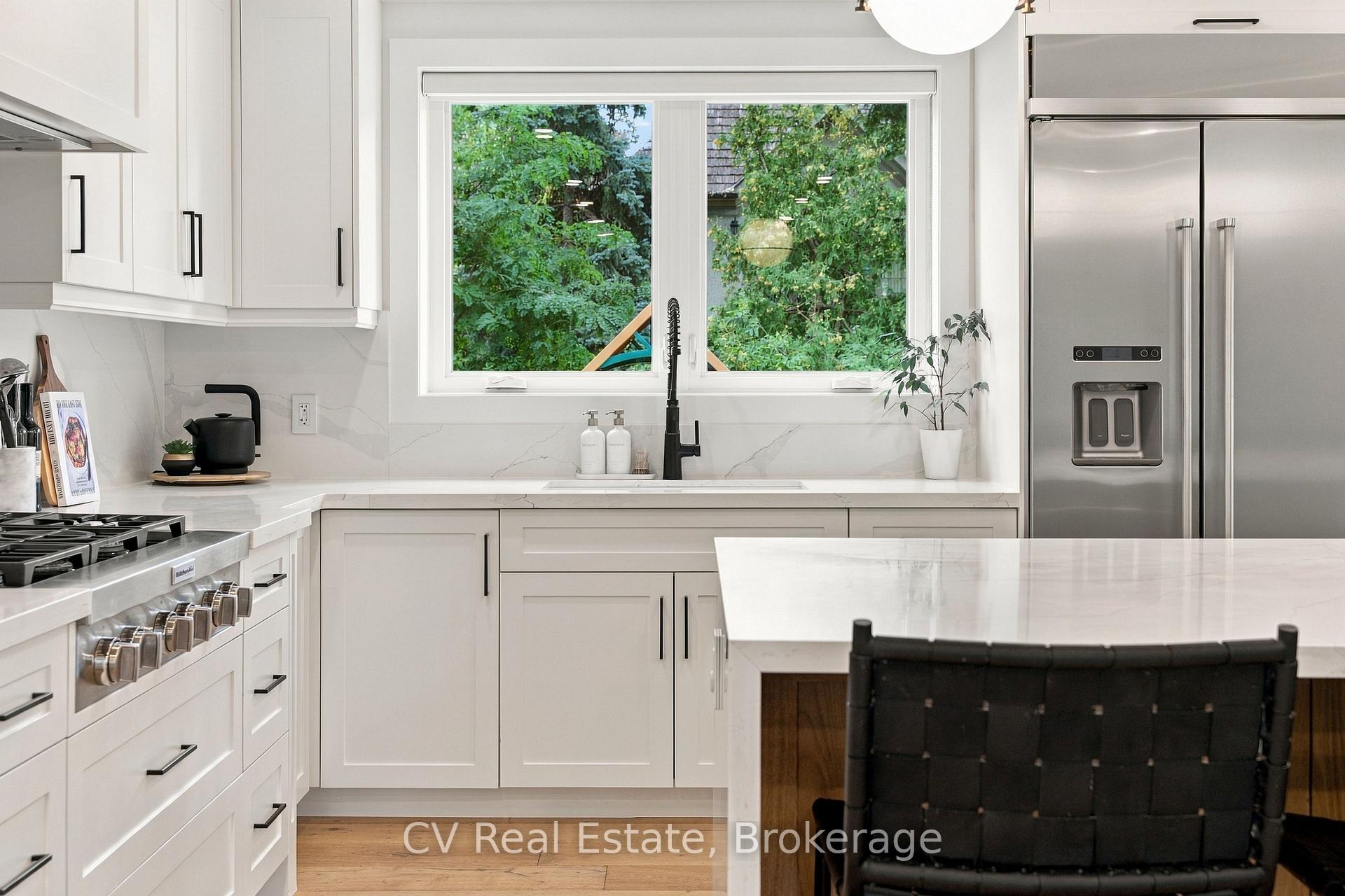 Photo 24 of 287 Yonge Boulevard, Toronto, Bedford Park-Nortown — HOMEH
