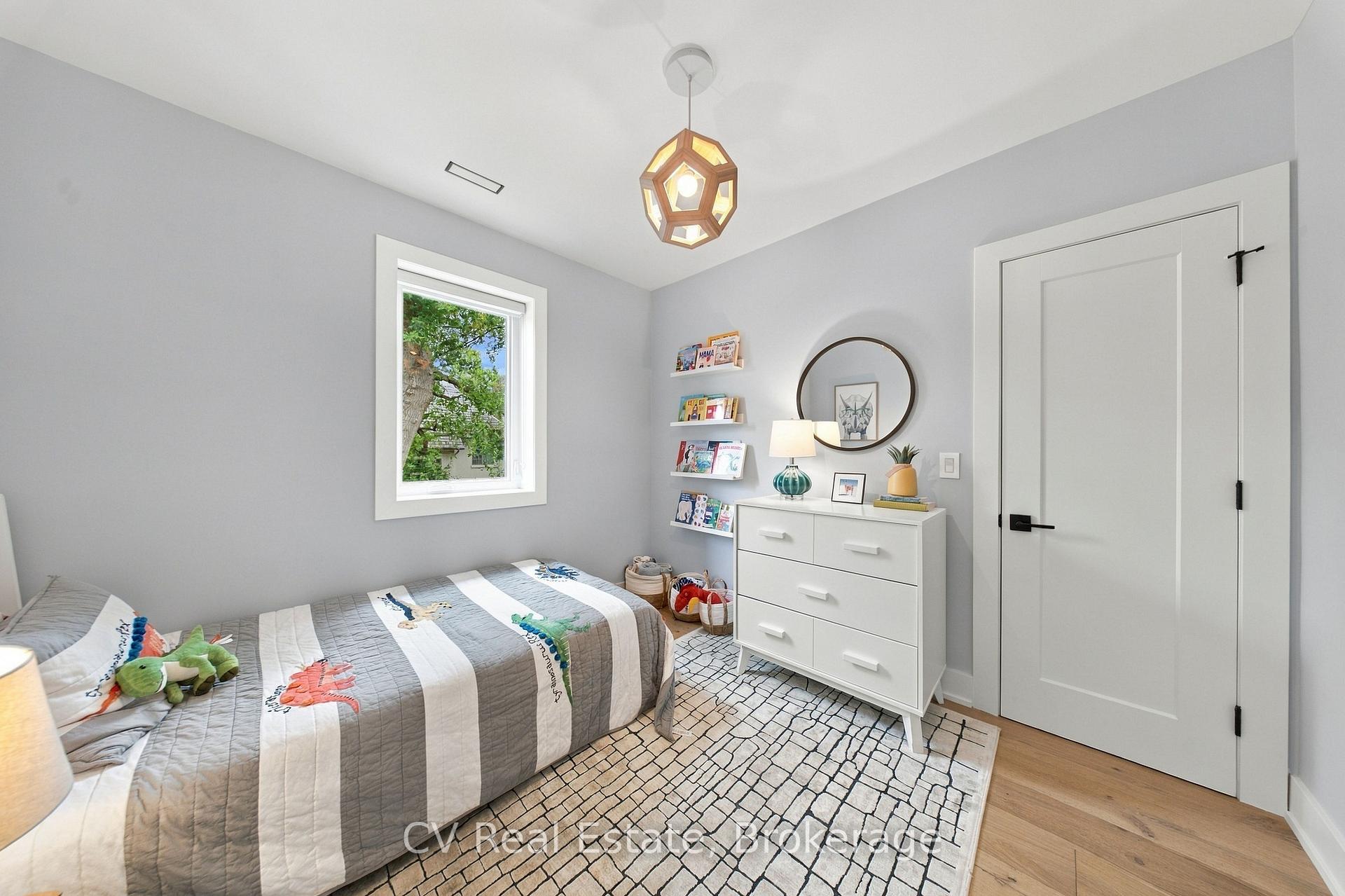 Photo 54 of 287 Yonge Boulevard, Toronto, Bedford Park-Nortown — HOMEH