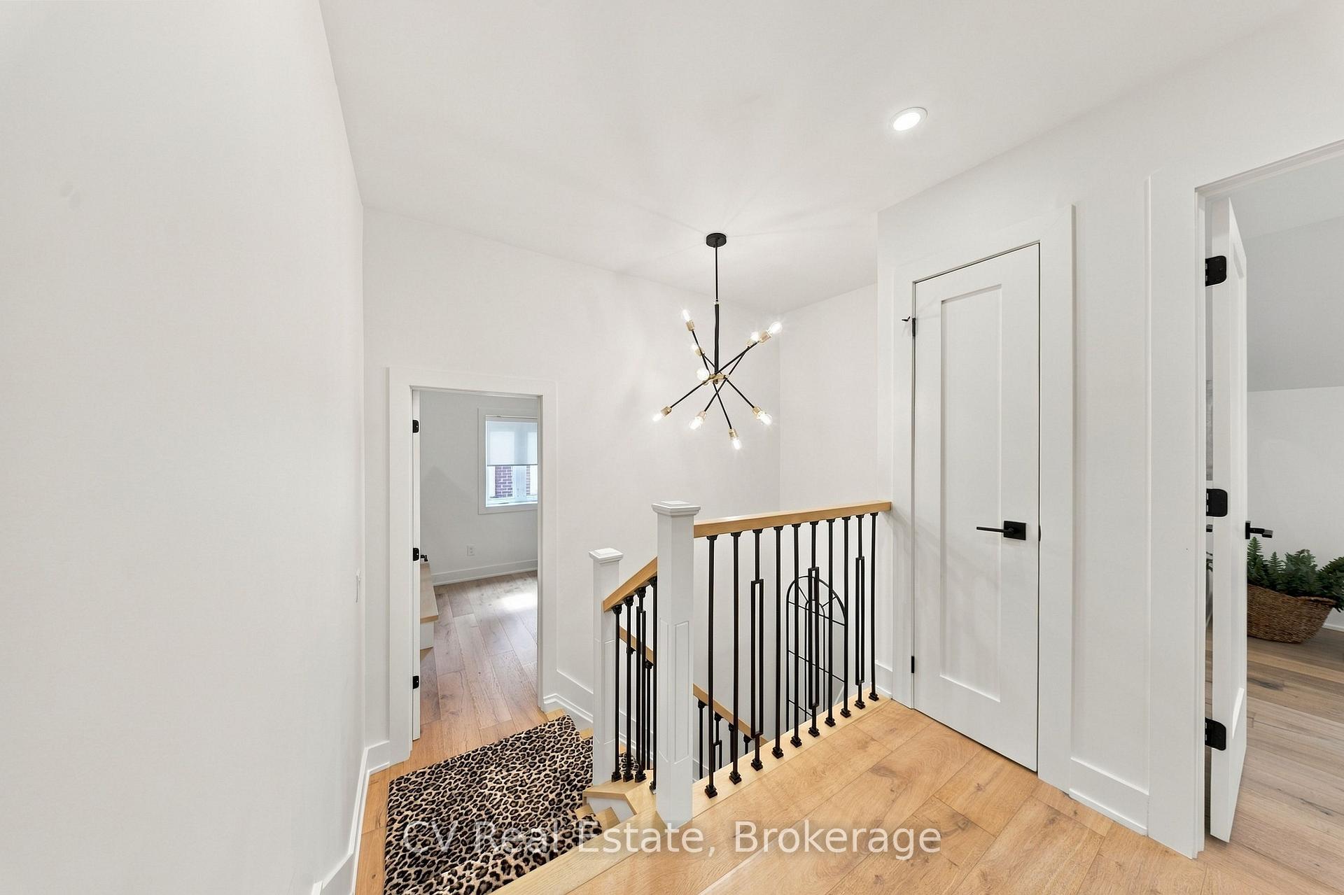 Photo 58 of 287 Yonge Boulevard, Toronto, Bedford Park-Nortown — HOMEH