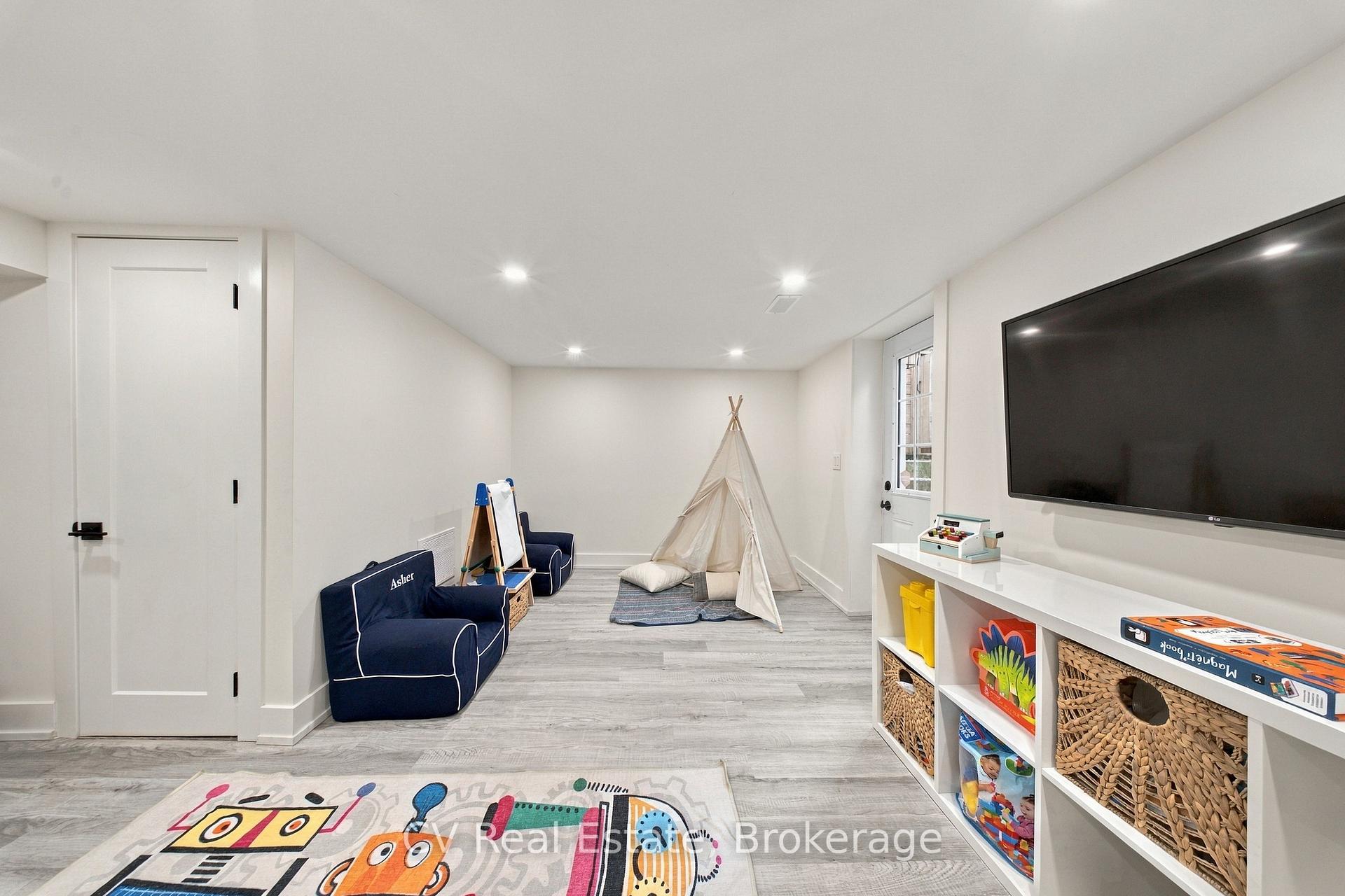 Photo 66 of 287 Yonge Boulevard, Toronto, Bedford Park-Nortown — HOMEH