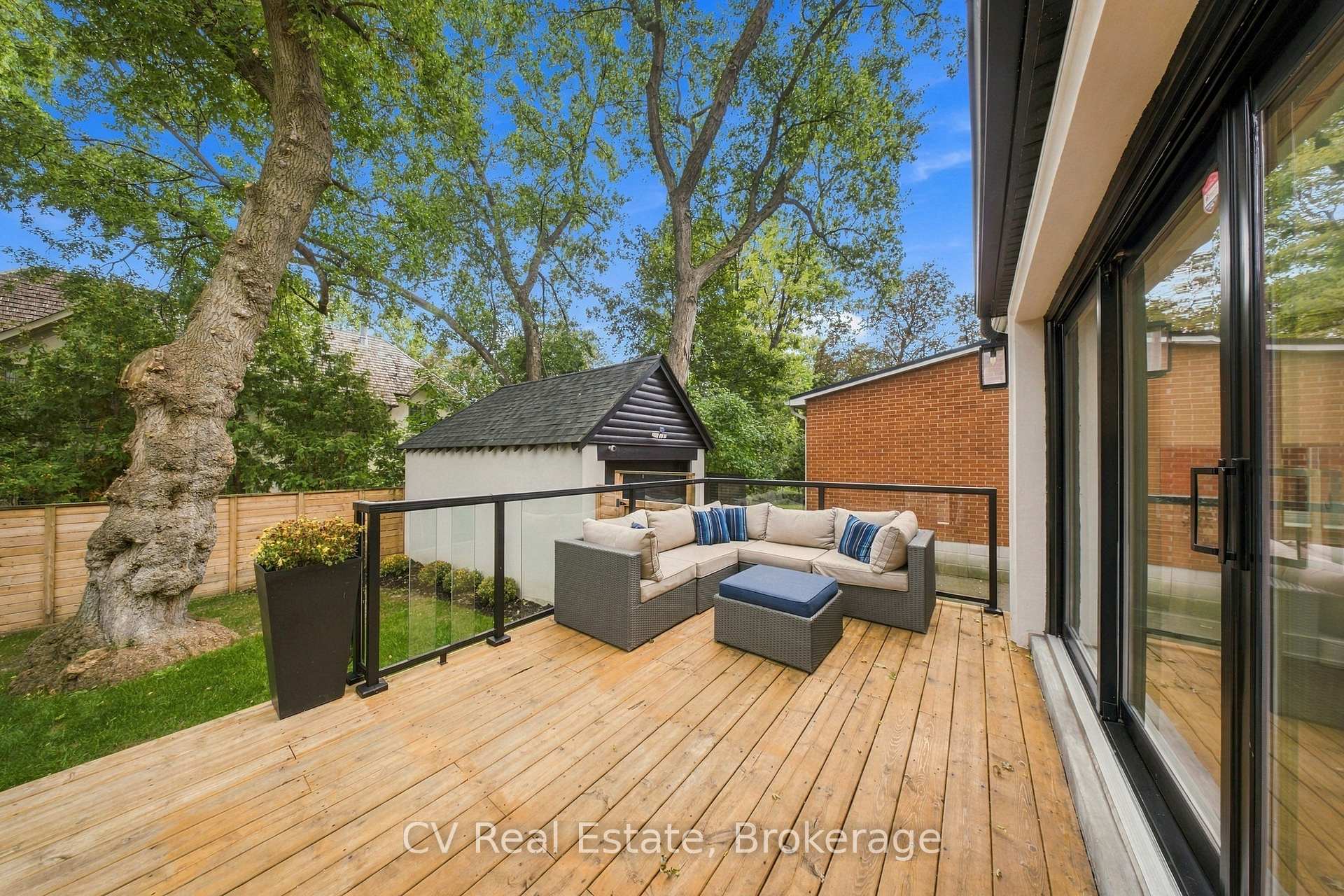 Photo 74 of 287 Yonge Boulevard, Toronto, Bedford Park-Nortown — HOMEH