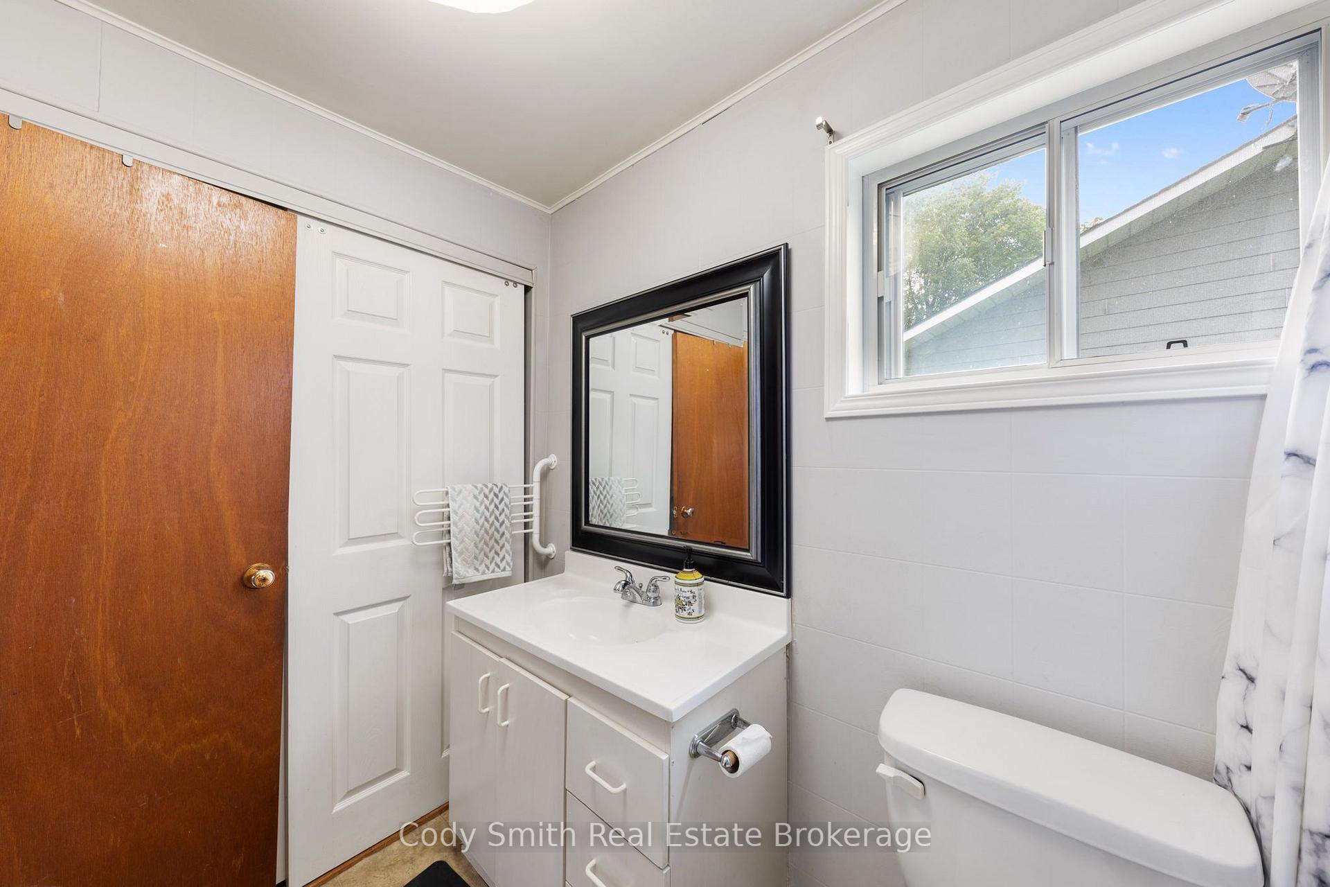Photo 20 of 62 Osborne Street, Tay, Victoria Harbour — HOMEH