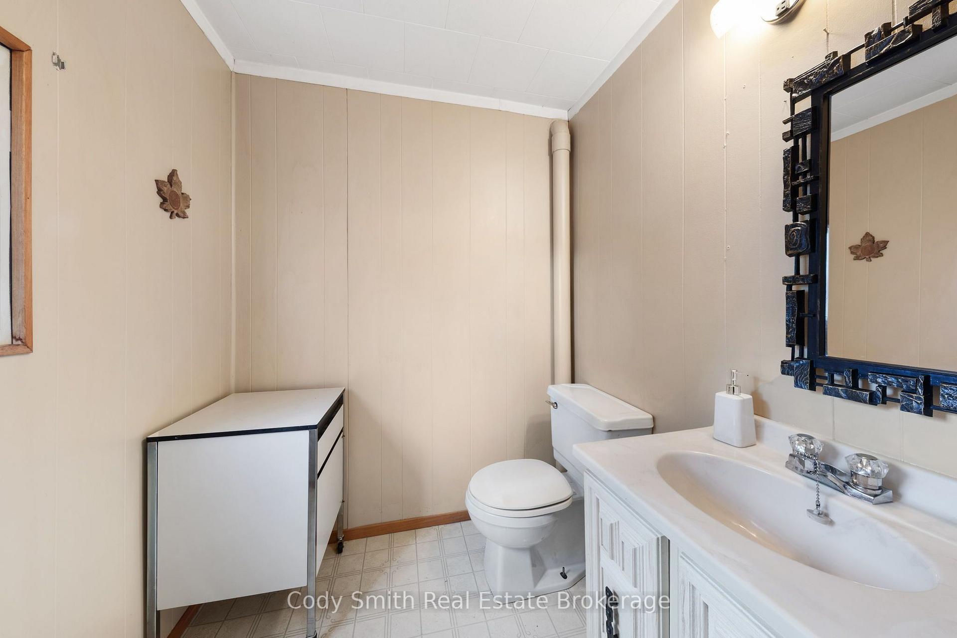Photo 24 of 62 Osborne Street, Tay, Victoria Harbour — HOMEH
