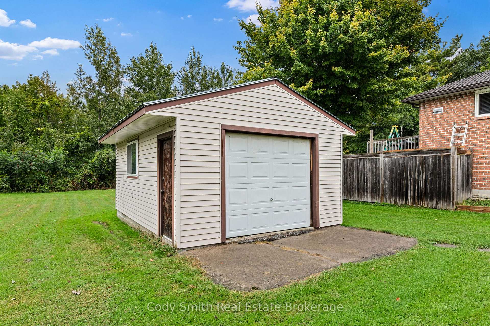 Photo 39 of 62 Osborne Street, Tay, Victoria Harbour — HOMEH
