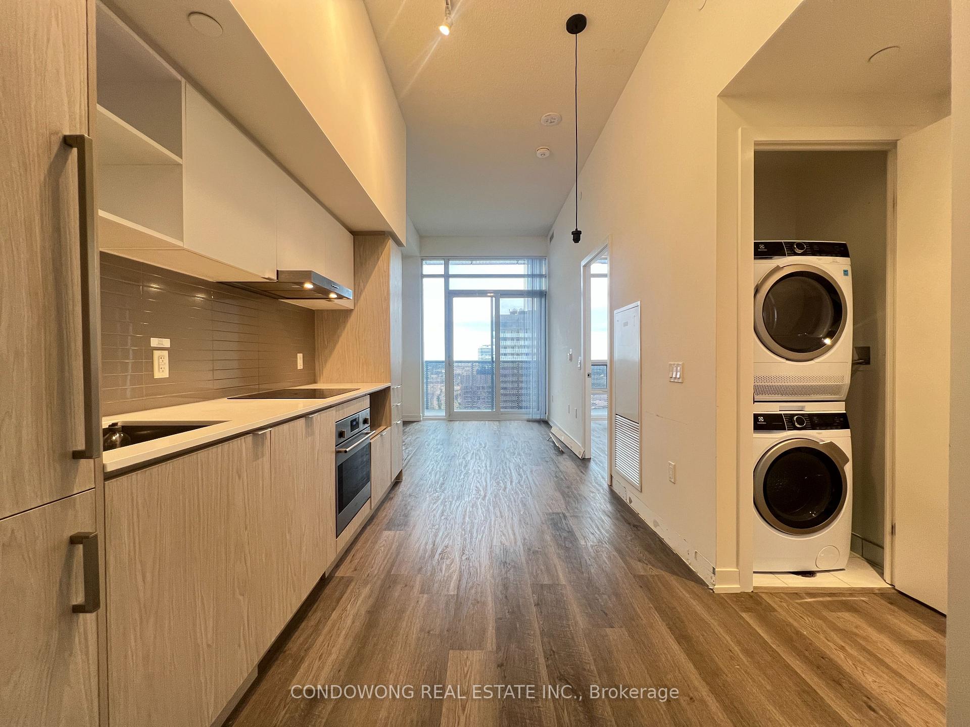 Photo 2 of Unit 5007, 55 Cooper Street, Toronto, Waterfront Communities — HOMEH