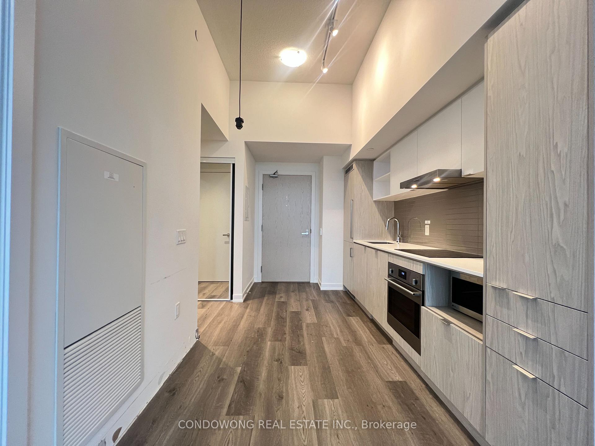 Photo 7 of Unit 5007, 55 Cooper Street, Toronto, Waterfront Communities — HOMEH