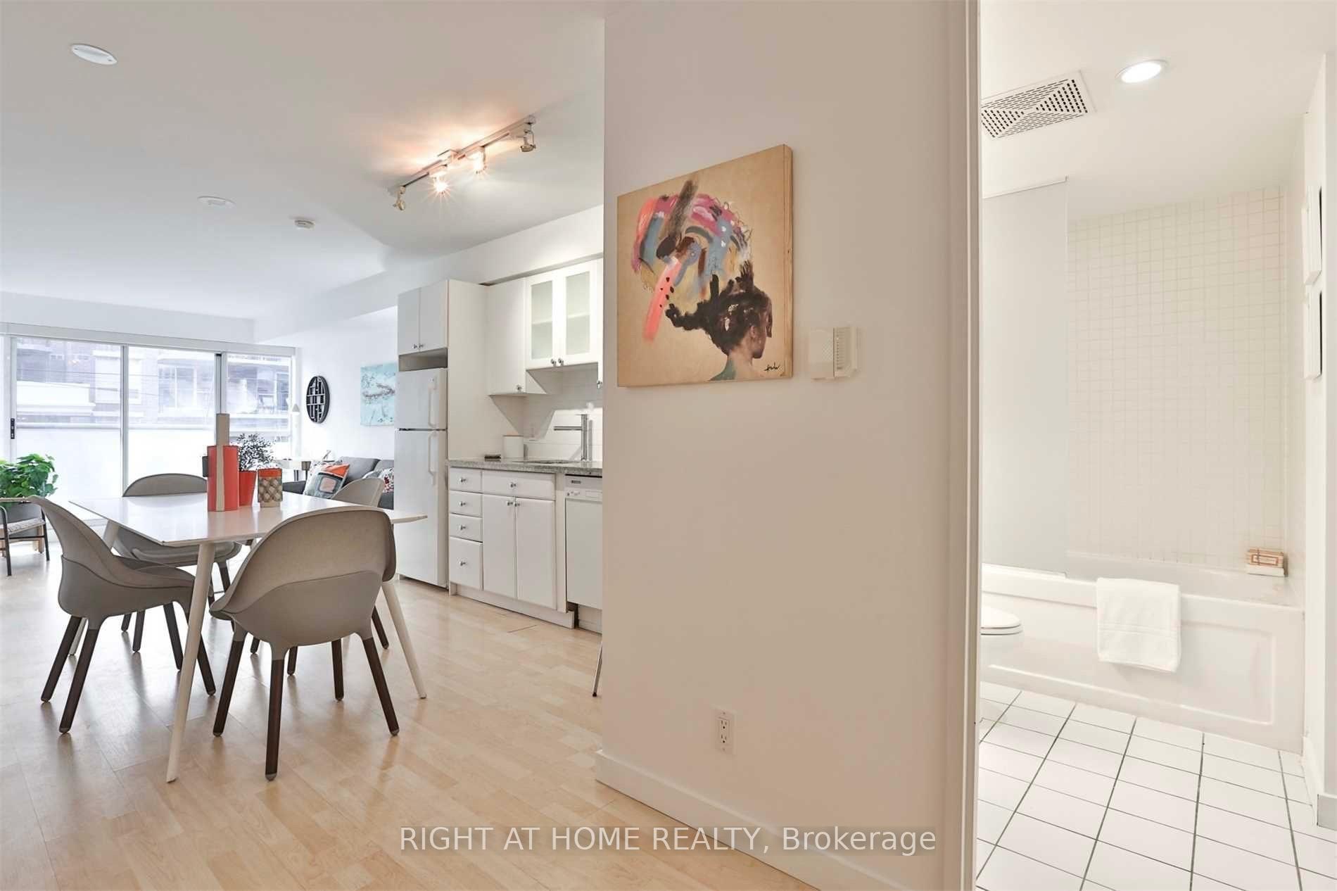 Photo 6 of Unit 215, 1005 King Street W, Toronto, Niagara — HOMEH