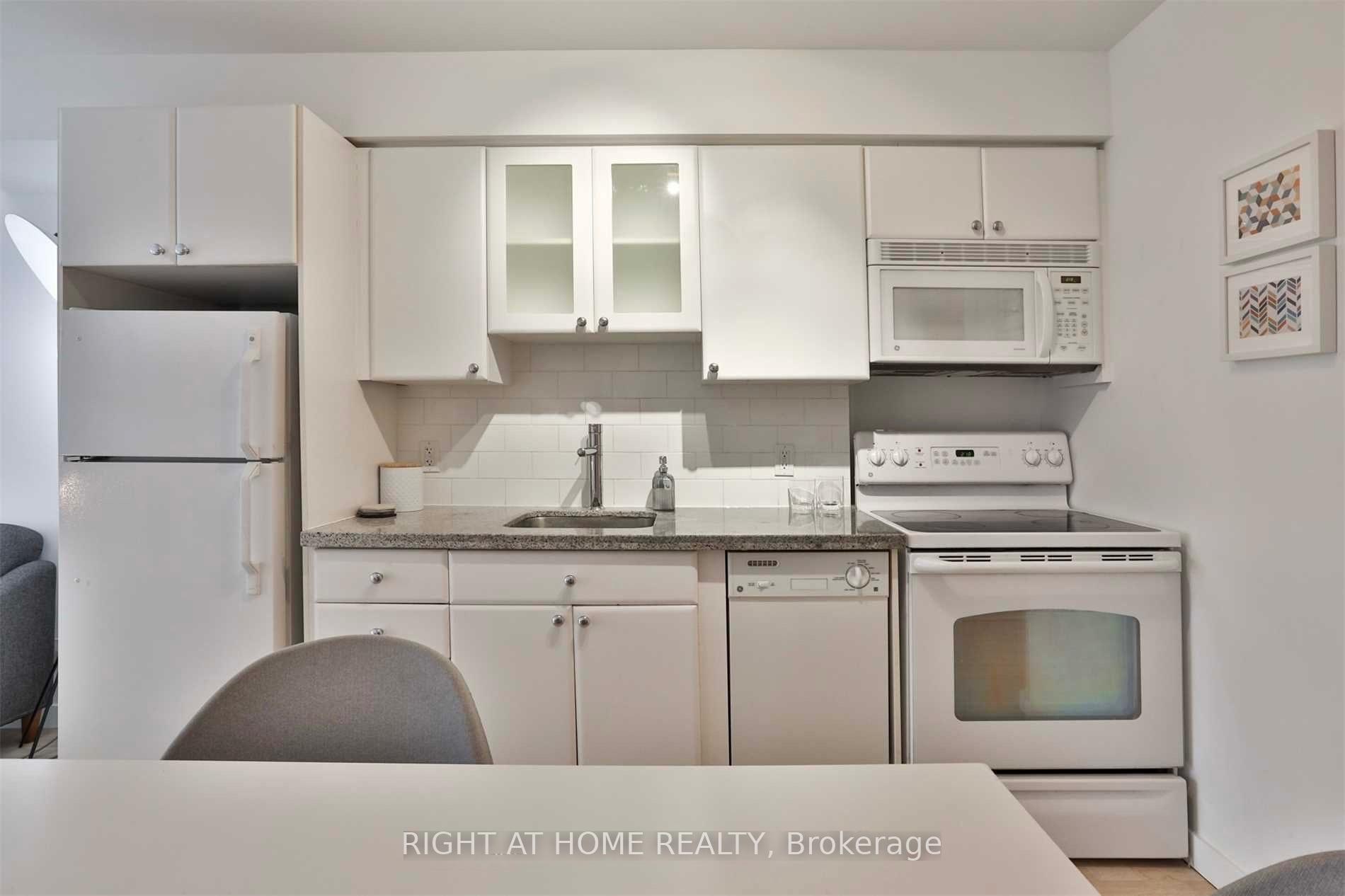 Photo 9 of Unit 215, 1005 King Street W, Toronto, Niagara — HOMEH