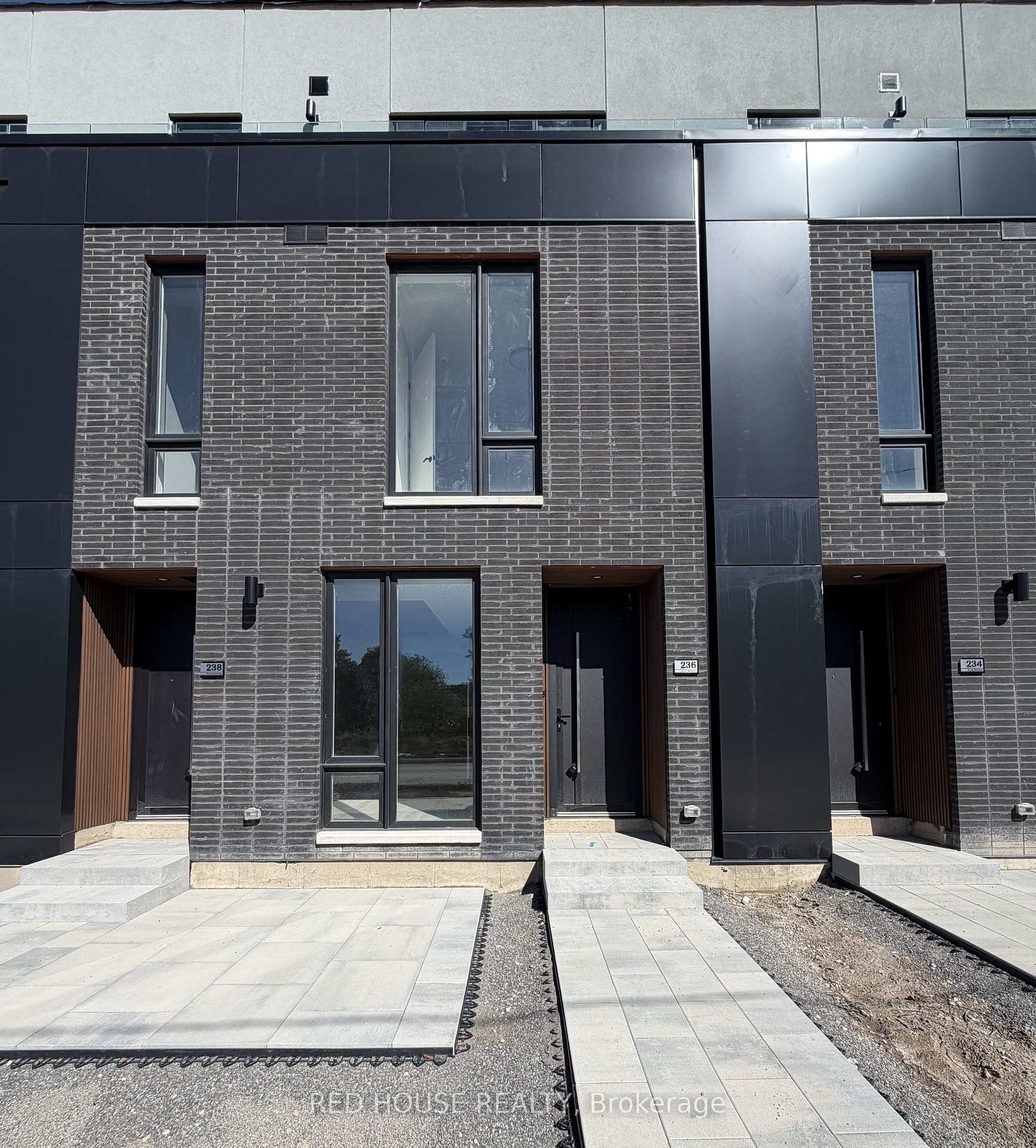 Photo 1 of 236 Ellis Avenue, St. Catharines, Oakdale — HOMEH