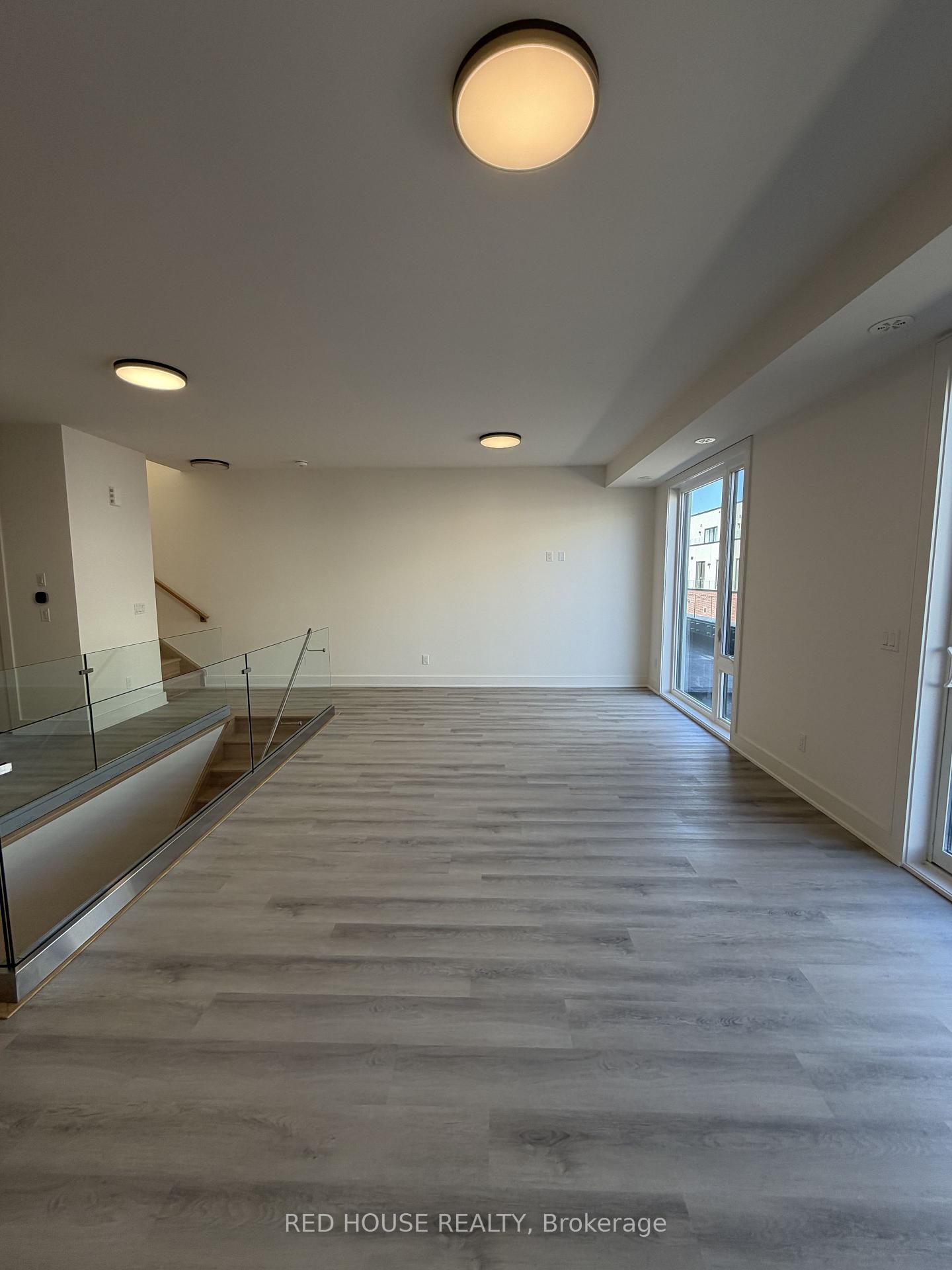 Photo 5 of 236 Ellis Avenue, St. Catharines, Oakdale — HOMEH
