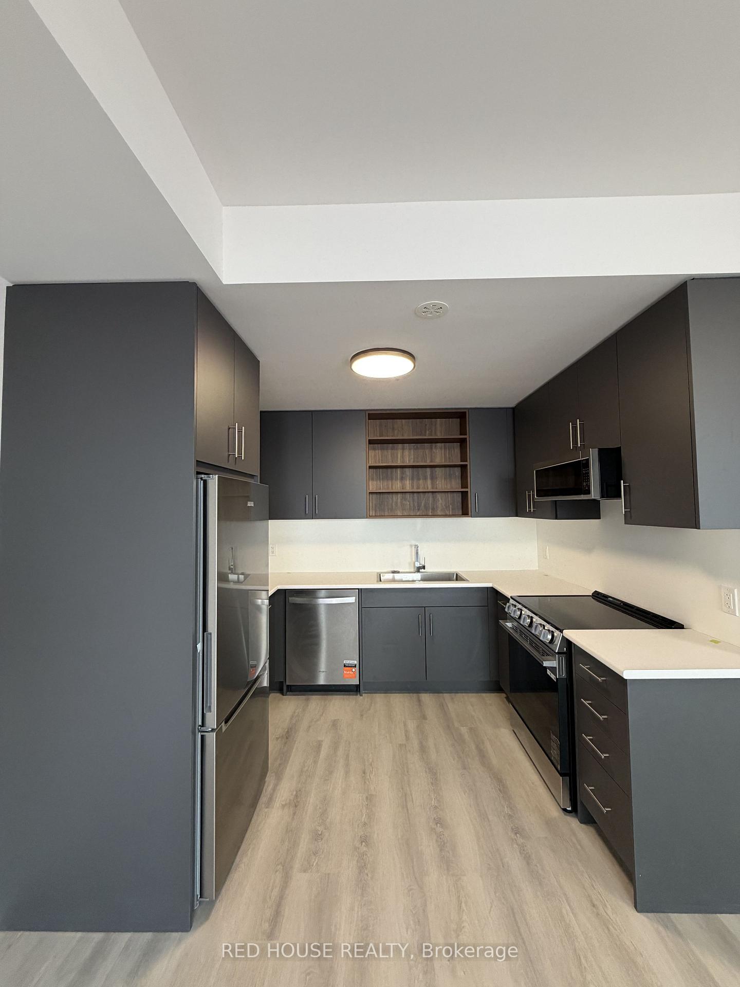 Photo 10 of 236 Ellis Avenue, St. Catharines, Oakdale — HOMEH
