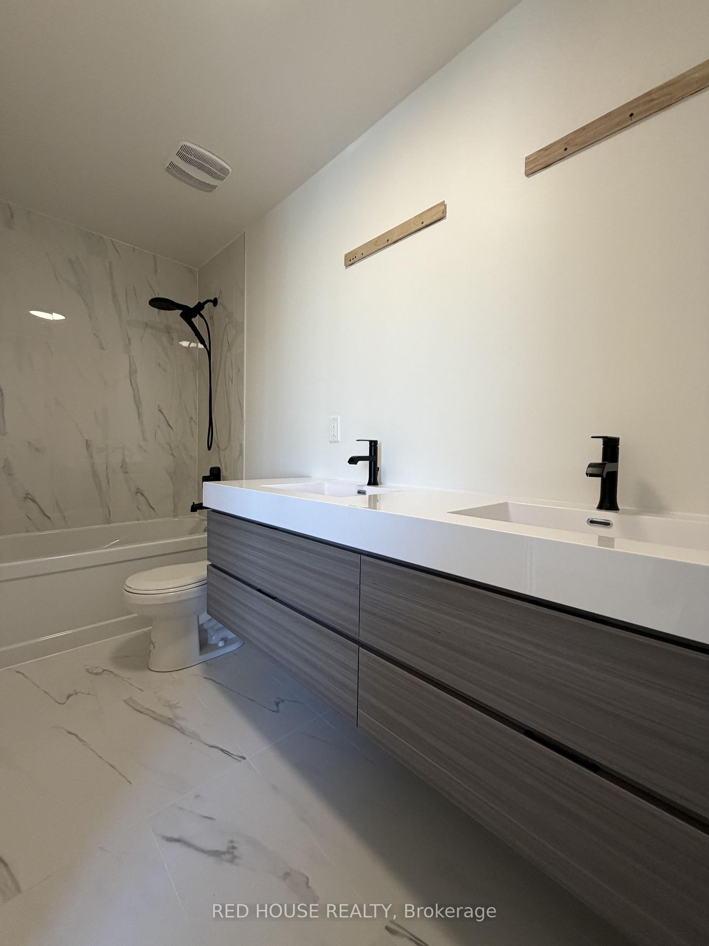 Photo 25 of 236 Ellis Avenue, St. Catharines, Oakdale — HOMEH