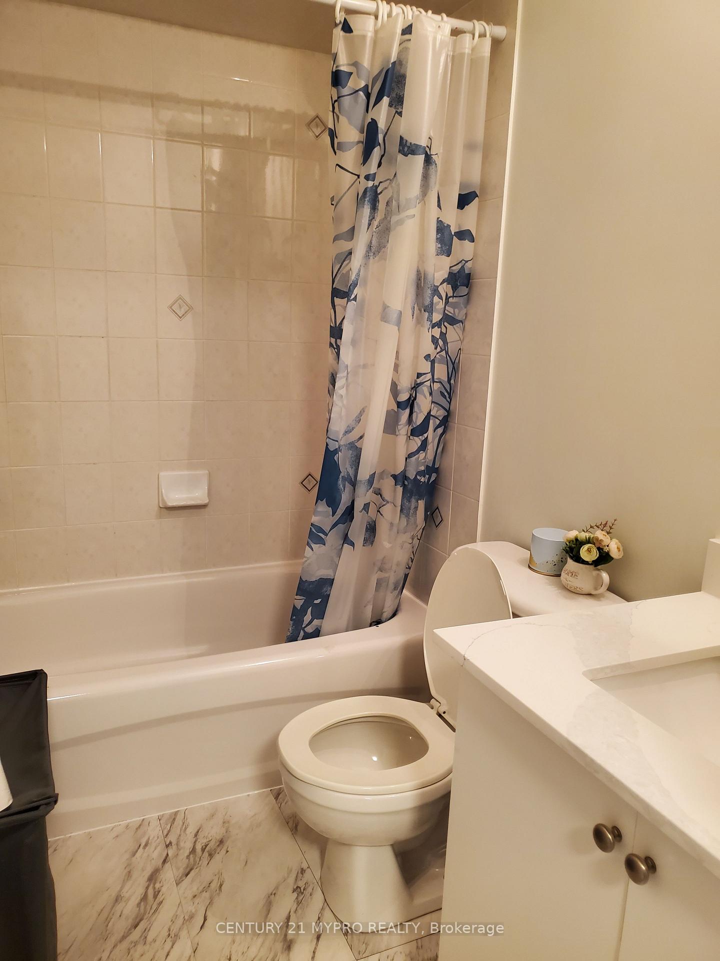 Photo 18 of 11 Oglevie Drive, Whitby, Pringle Creek — HOMEH
