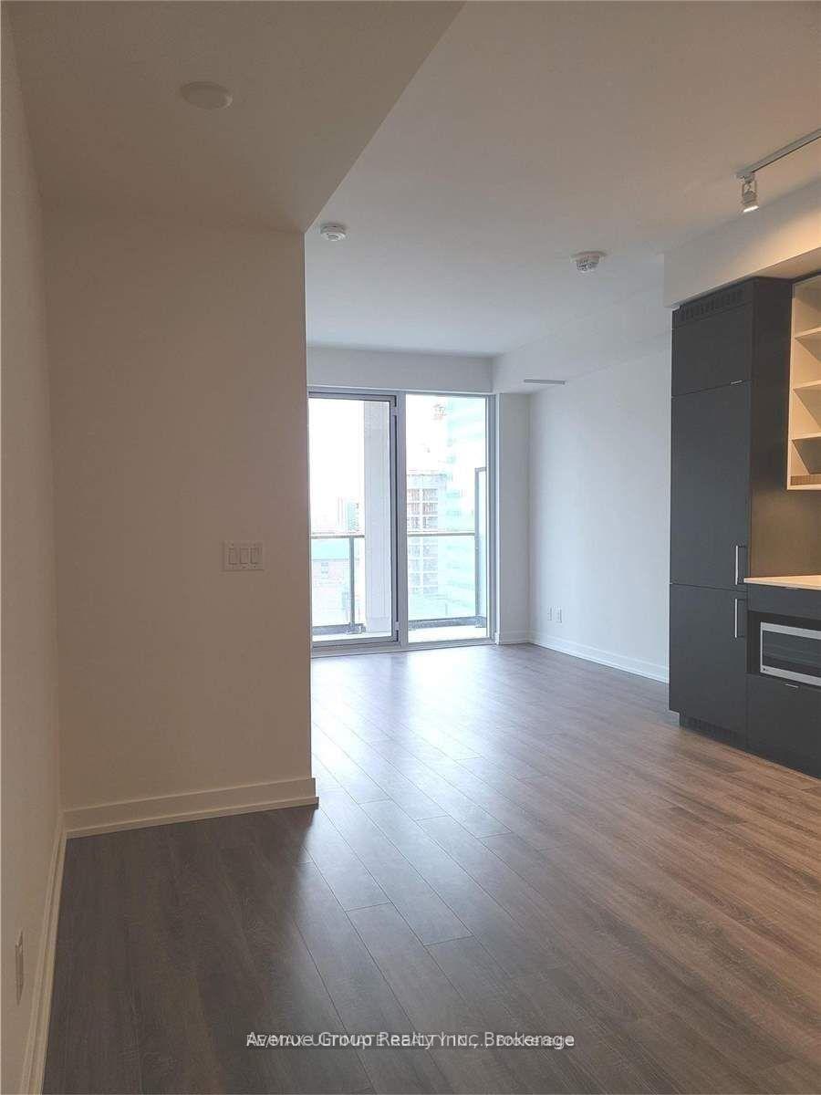 Photo 2 of Unit 2012, 20 Edward Street, Toronto, Bay Street Corridor — HOMEH
