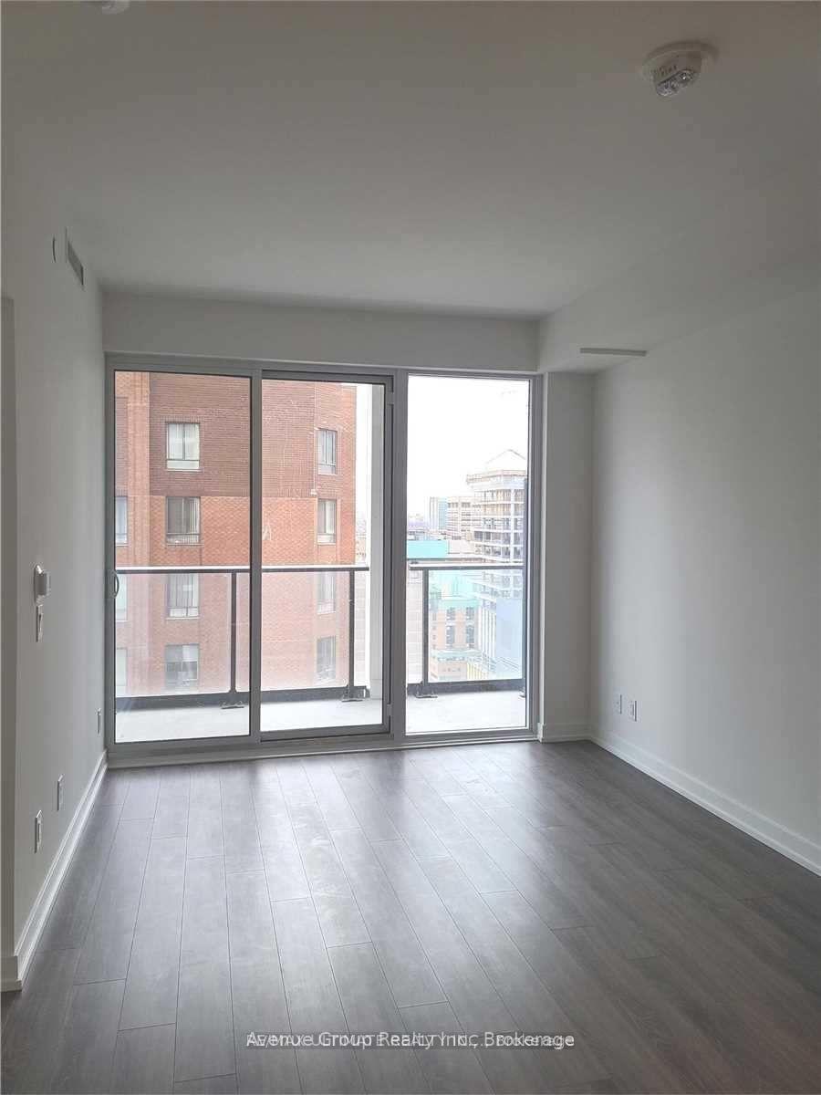 Photo 5 of Unit 2012, 20 Edward Street, Toronto, Bay Street Corridor — HOMEH