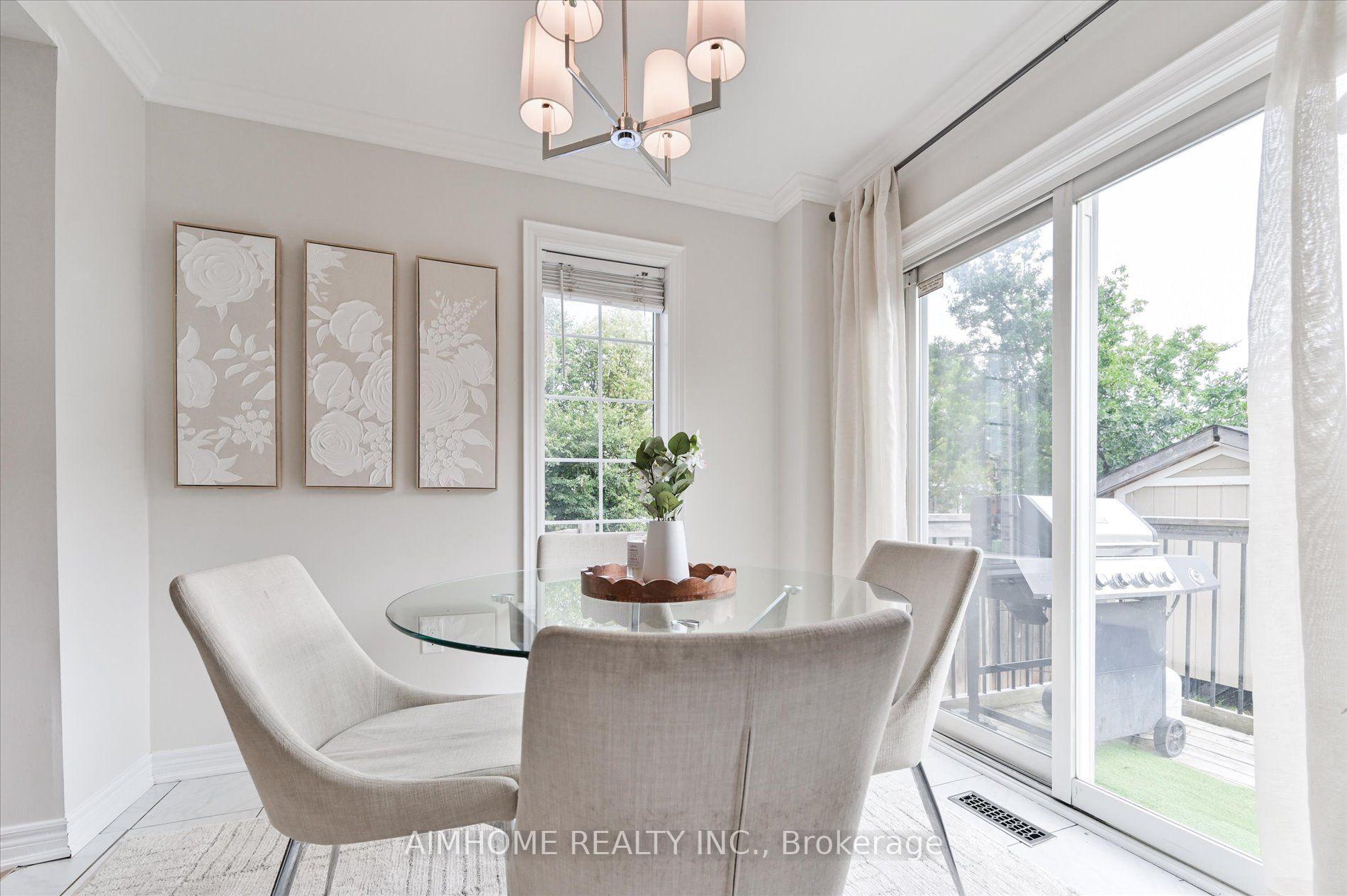 Photo 10 of 69 Senator Way, Caledon, Bolton North — HOMEH