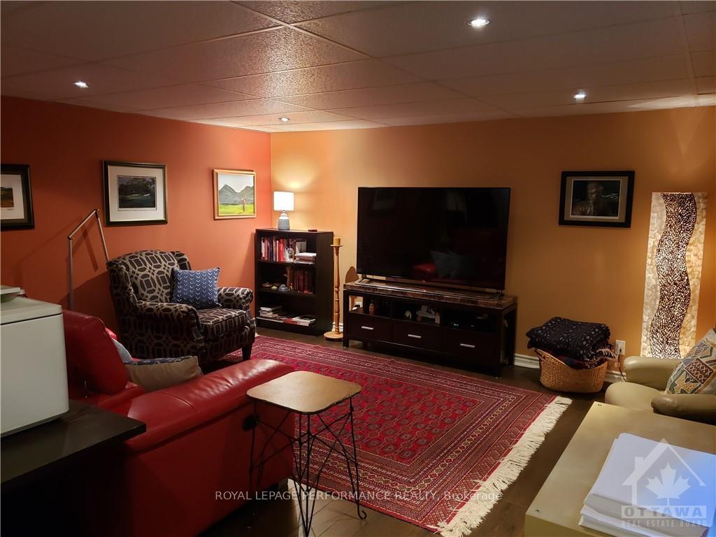 Photo 2 of 3376 Chilliwack Way, Ottawa, Sawmill Creek/Timbermill — HOMEH